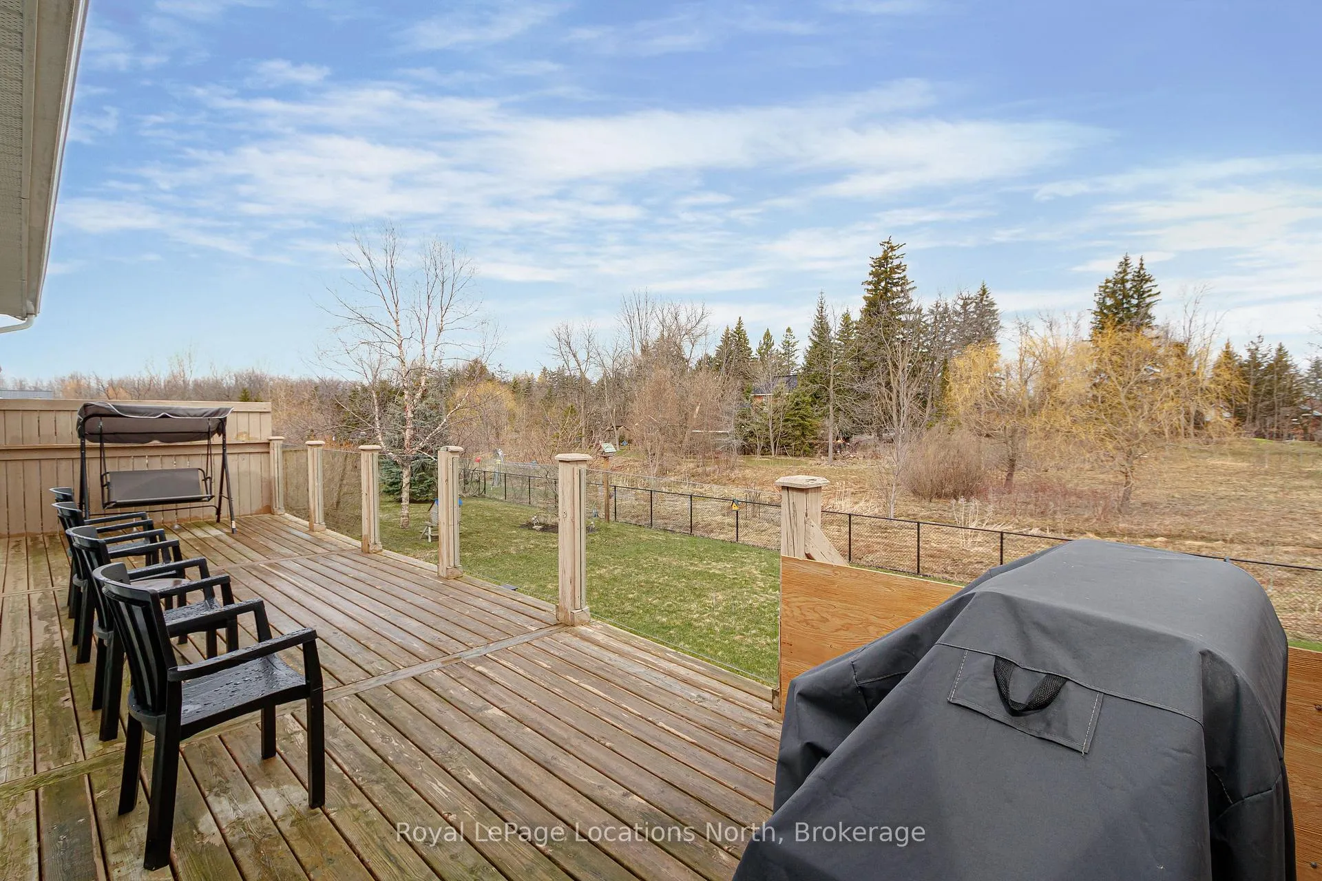 Photo 44 of 73 Findlay Drive, Collingwood — HOMEH