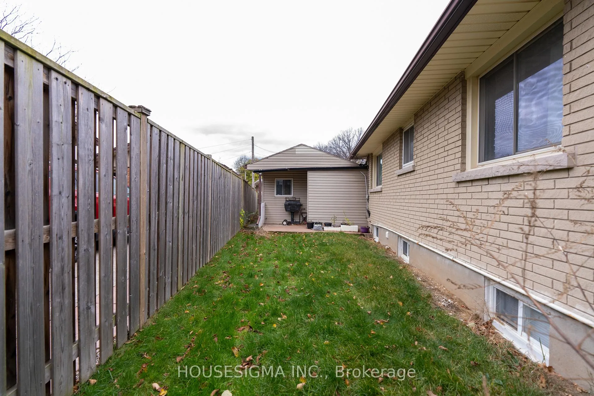 Photo 22 of 1 Cherrylane Drive N, St. Catharines, Vine/Linwell — HOMEH