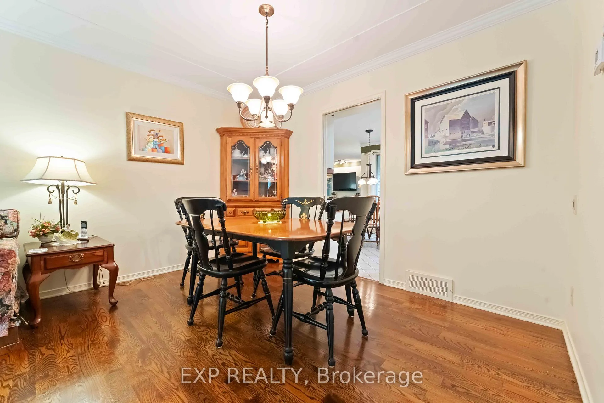 Photo 5 of 16 Evelyn Street, Ottawa, Stittsville (South) — HOMEH