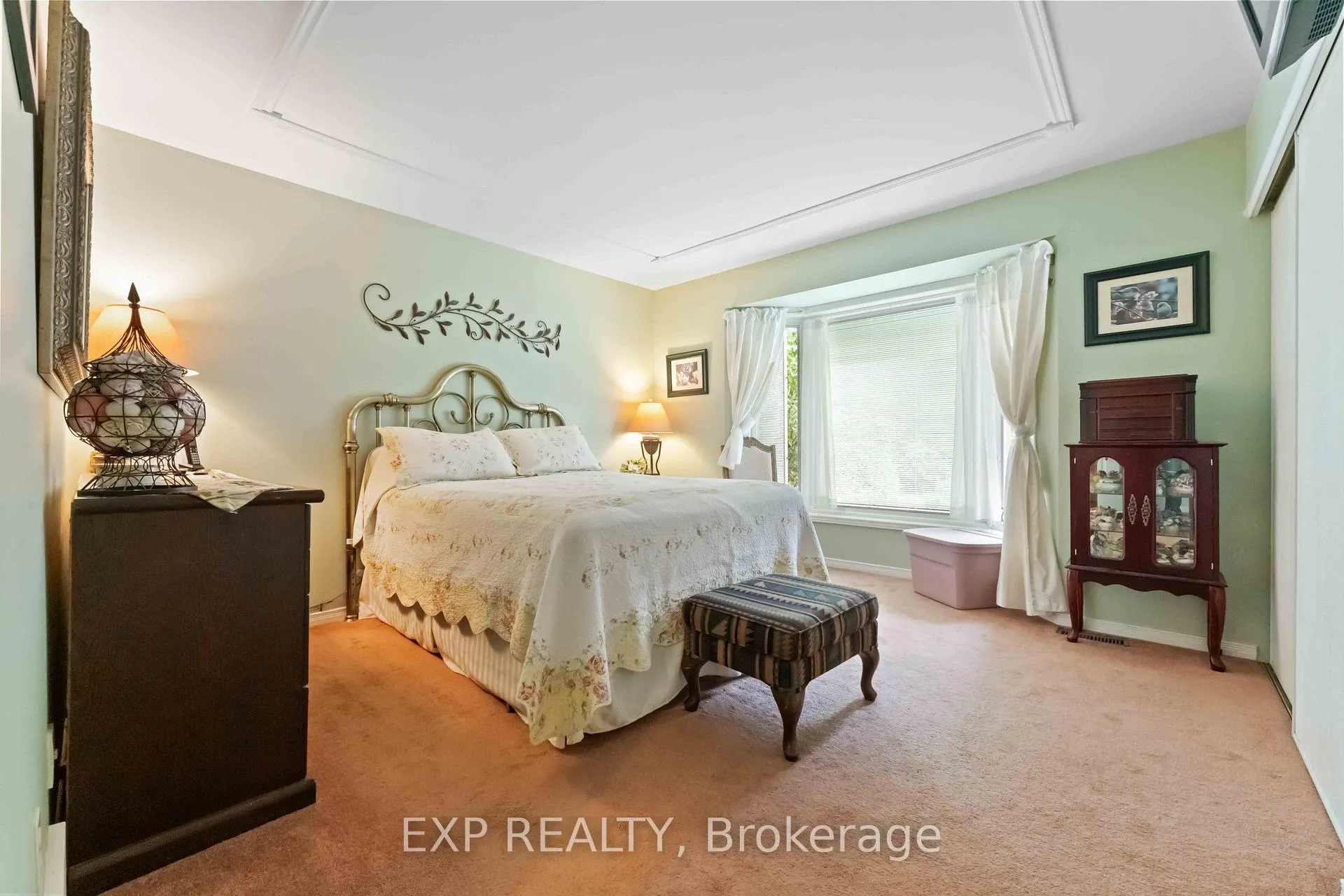 Photo 10 of 16 Evelyn Street, Ottawa, Stittsville (South) — HOMEH