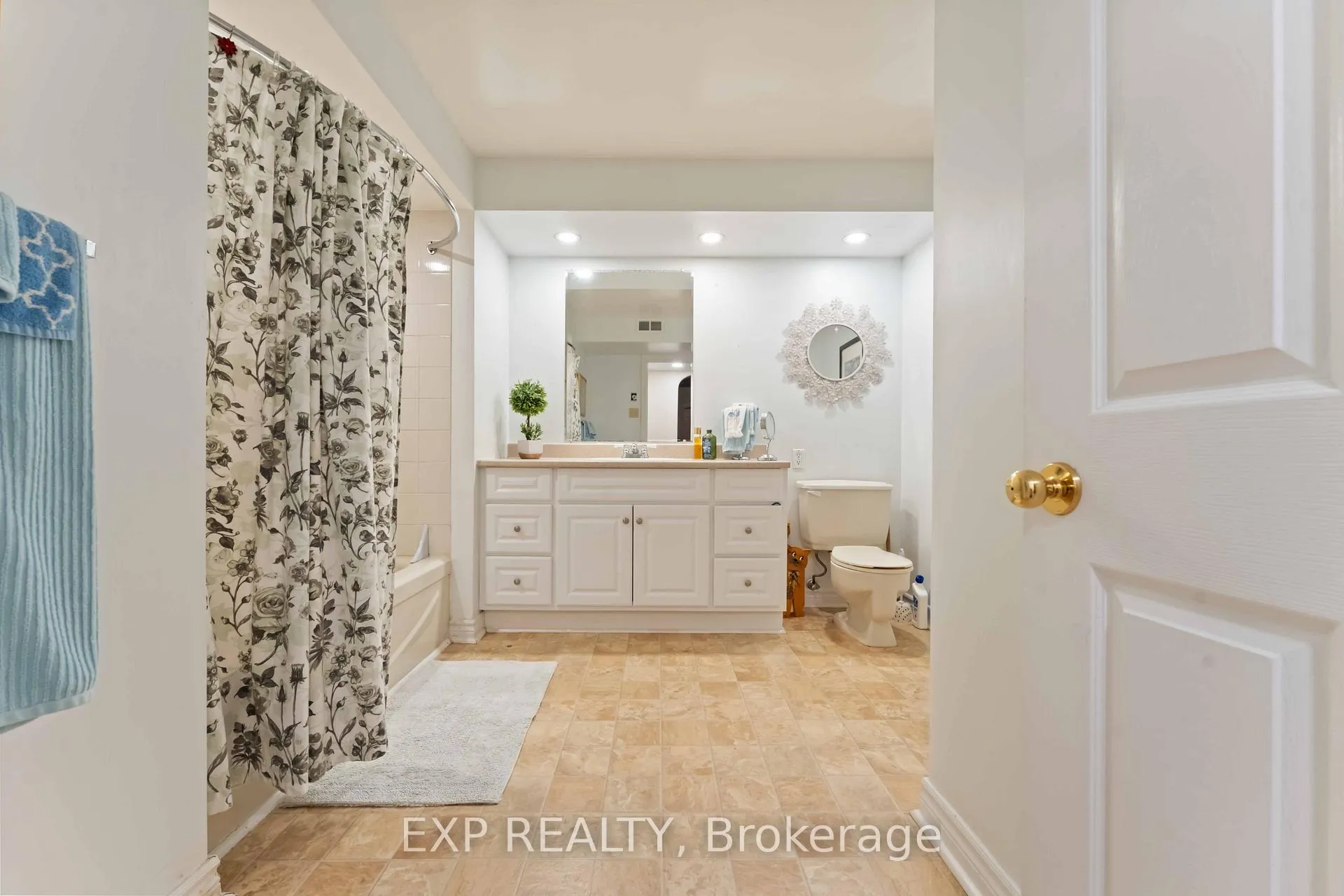 Photo 22 of 16 Evelyn Street, Ottawa, Stittsville (South) — HOMEH