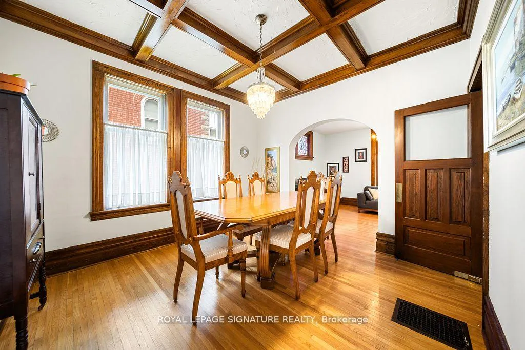 Photo 11 of 14 Goshen Street S, Bluewater, Zurich — HOMEH