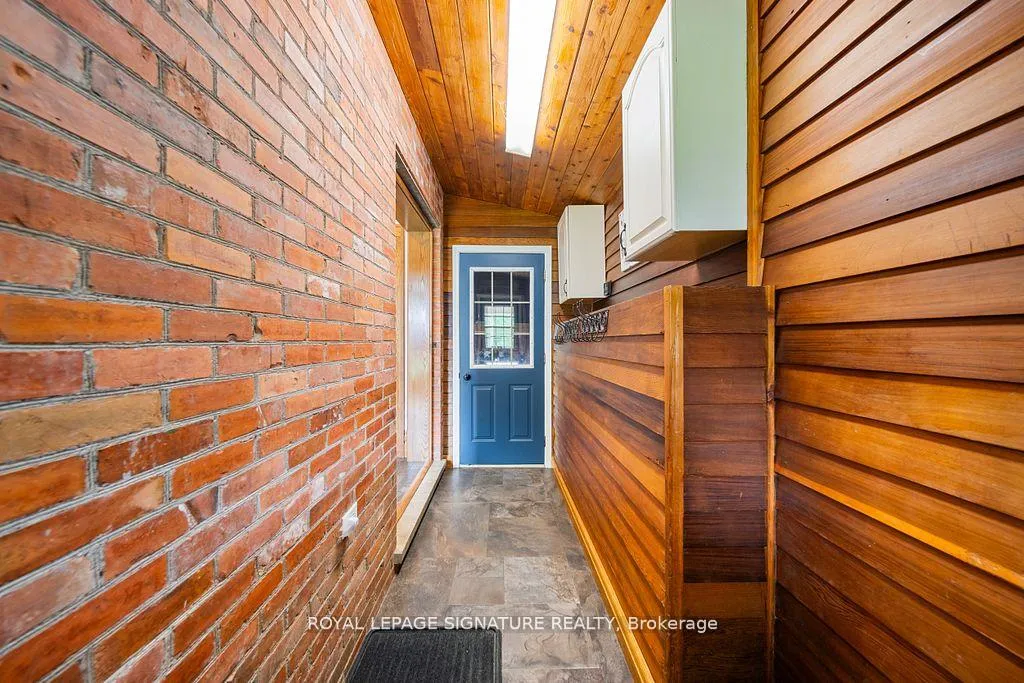 Photo 20 of 14 Goshen Street S, Bluewater, Zurich — HOMEH