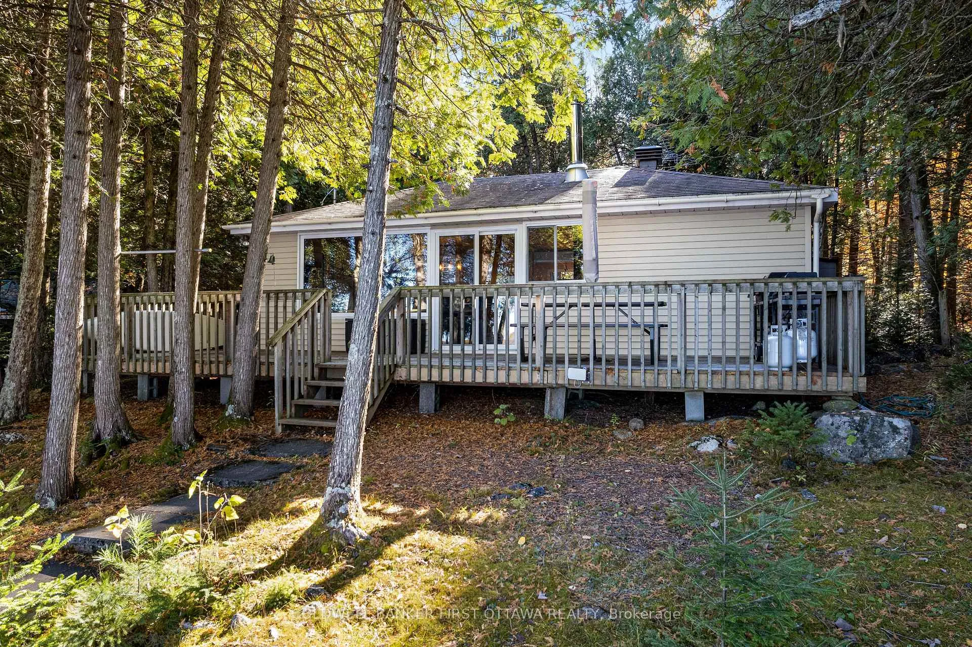 Photo 6 of 334 Featherston Lane, Tay Valley, Bathurst/Burgess & Sherbrooke (South Sherbrooke) Twp — HOMEH