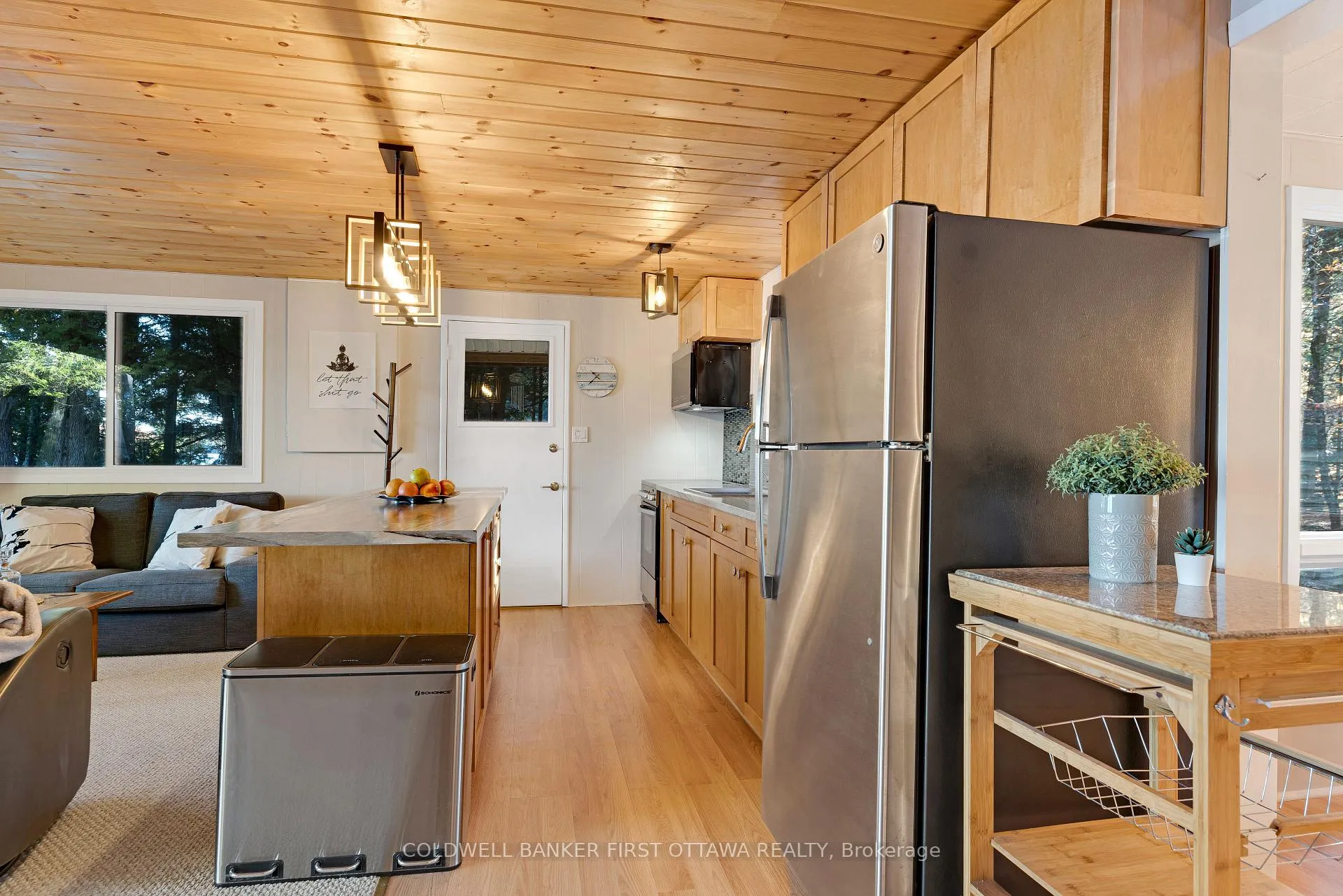 Photo 10 of 334 Featherston Lane, Tay Valley, Bathurst/Burgess & Sherbrooke (South Sherbrooke) Twp — HOMEH