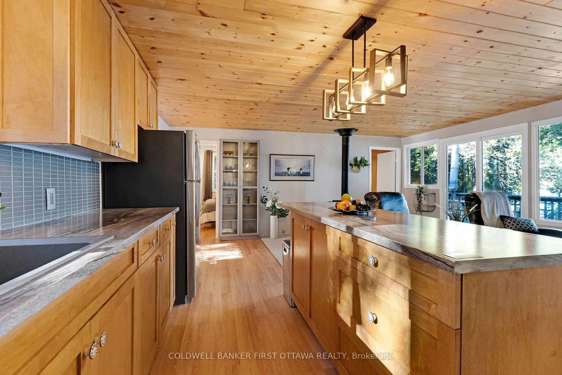 Photo 11 of 334 Featherston Lane, Tay Valley, Bathurst/Burgess & Sherbrooke (South Sherbrooke) Twp — HOMEH