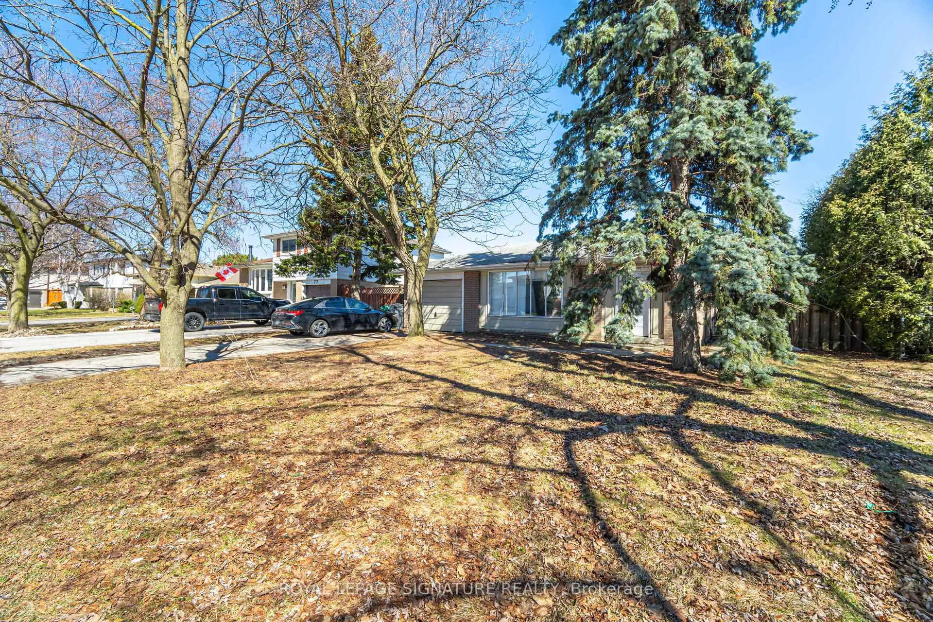 Photo 3 of Unit 2, 75 Bartley Bull Parkway, Brampton, Brampton East — HOMEH