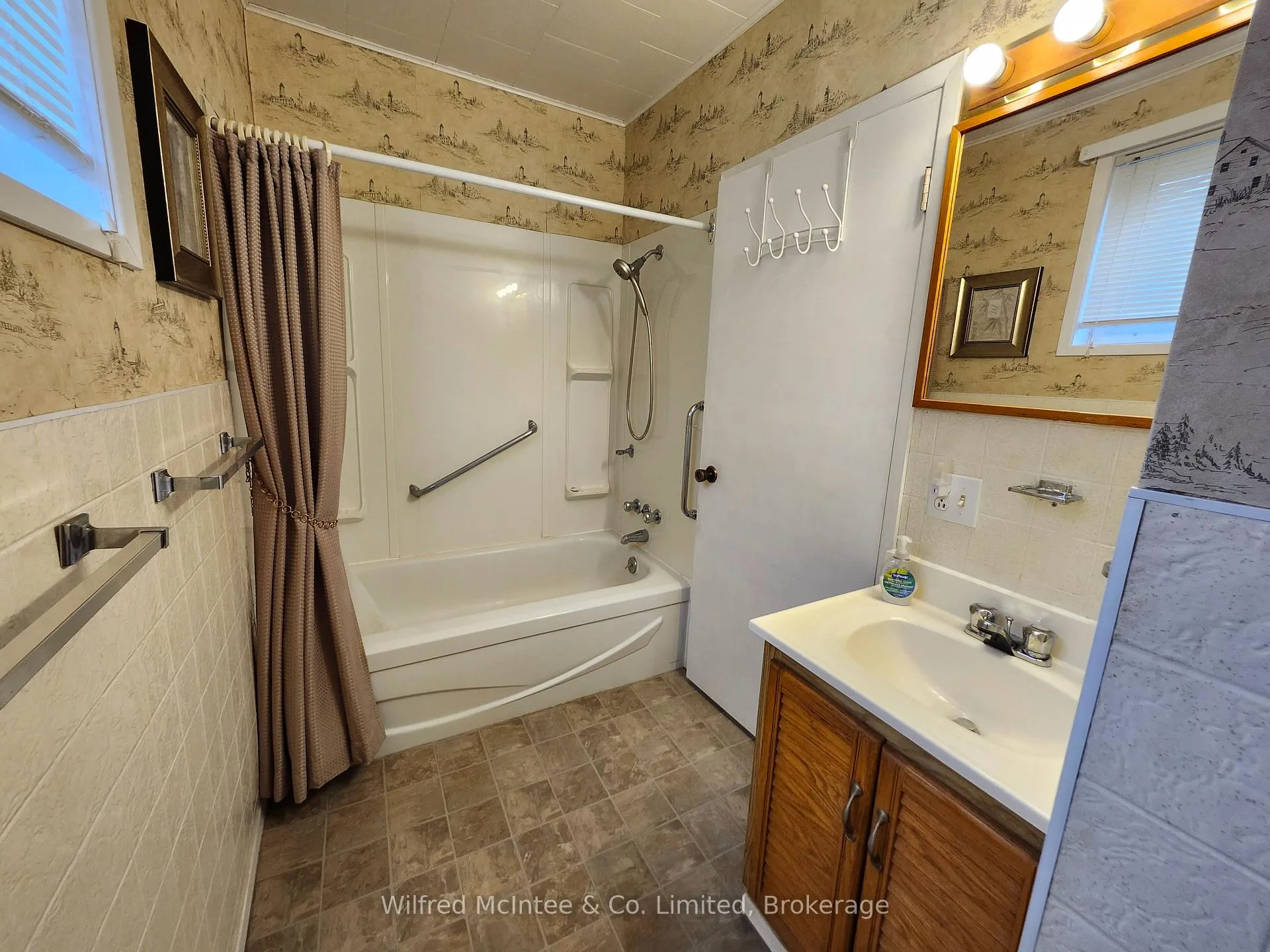 Photo 12 of 55 Albert Street, North Huron, Wingham — HOMEH