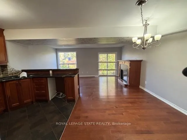 Photo 5 of 45 Thames Way, Hamilton, Mount Hope — HOMEH