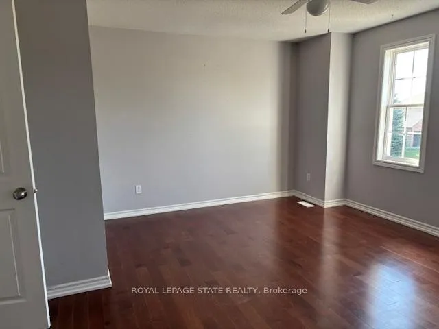 Photo 9 of 45 Thames Way, Hamilton, Mount Hope — HOMEH