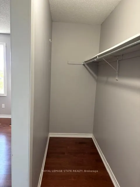 Photo 10 of 45 Thames Way, Hamilton, Mount Hope — HOMEH