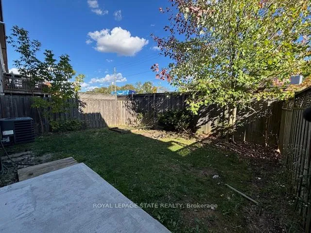 Photo 25 of 45 Thames Way, Hamilton, Mount Hope — HOMEH