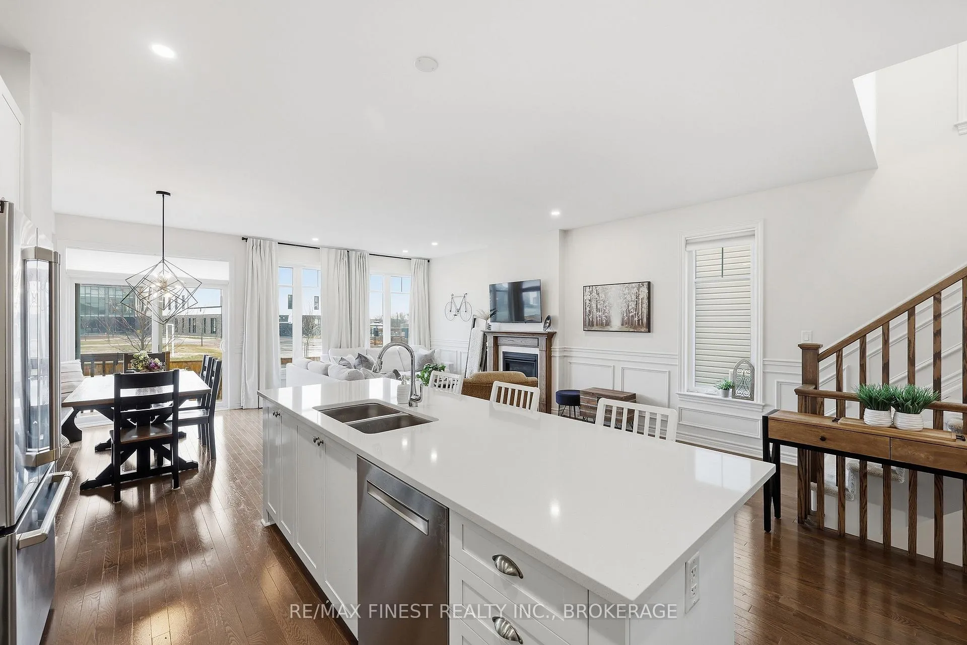 Photo 10 of 1669 Tenley Drive, Kingston, City Northwest — HOMEH