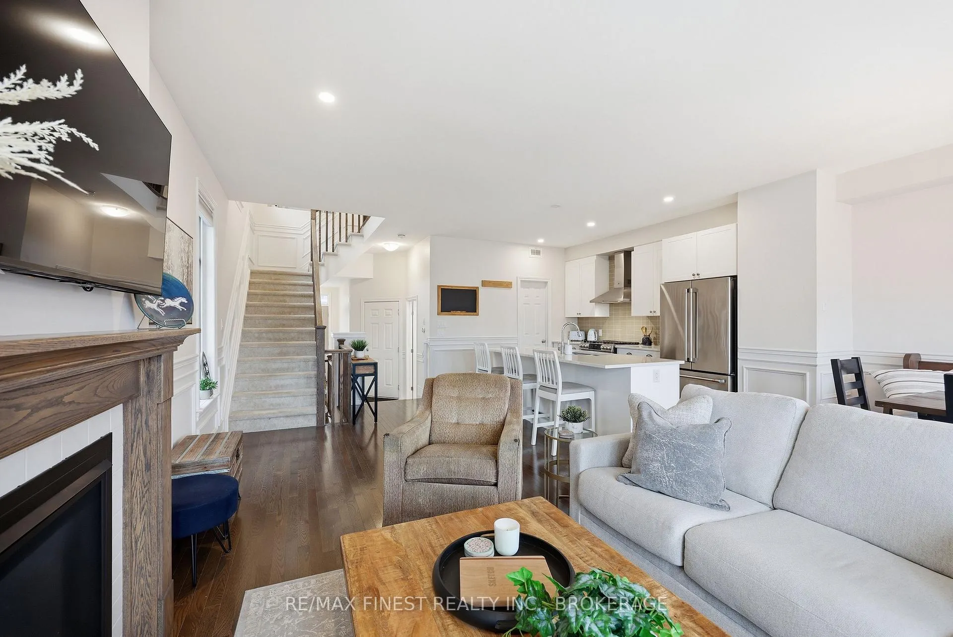 Photo 17 of 1669 Tenley Drive, Kingston, City Northwest — HOMEH