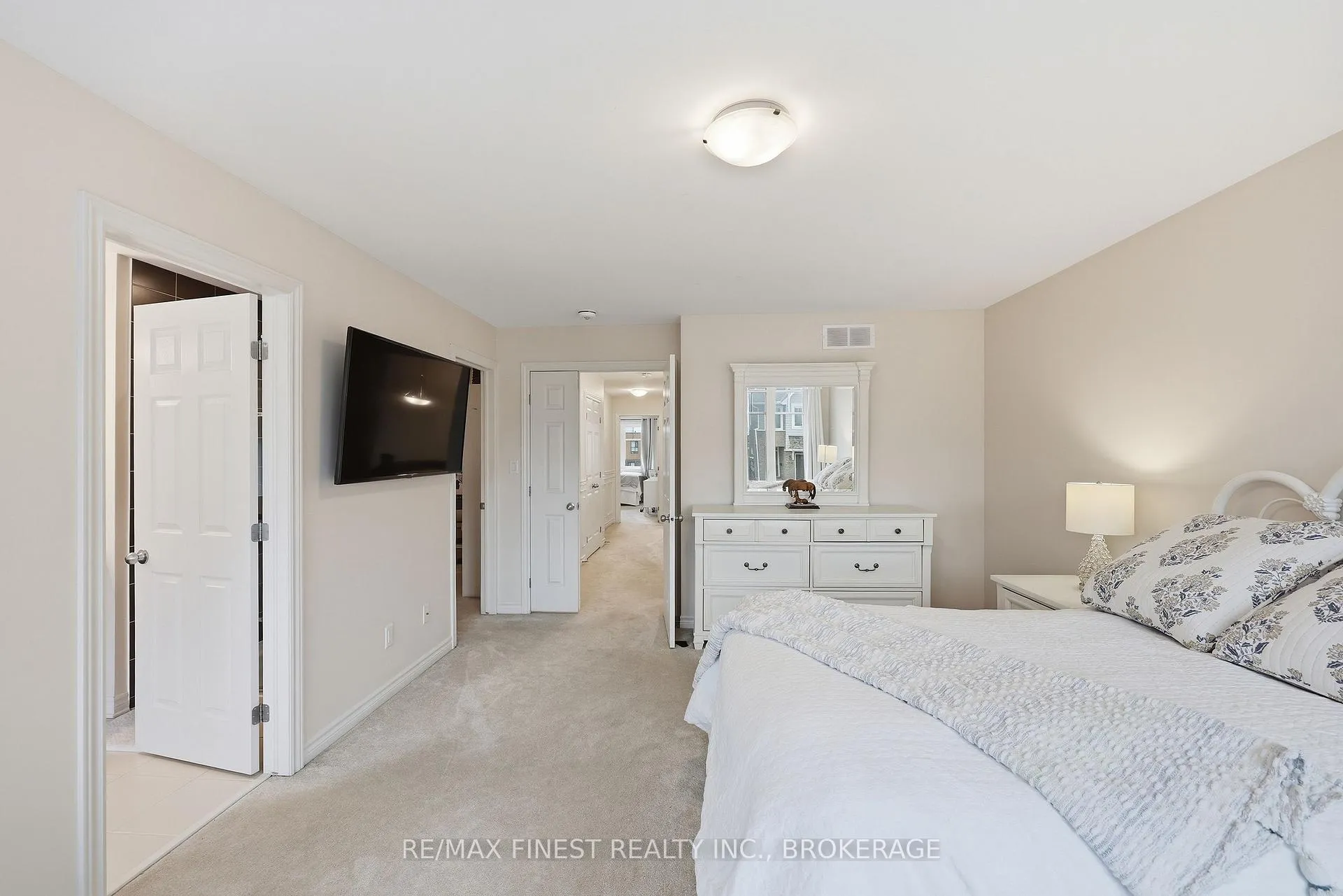 Photo 28 of 1669 Tenley Drive, Kingston, City Northwest — HOMEH