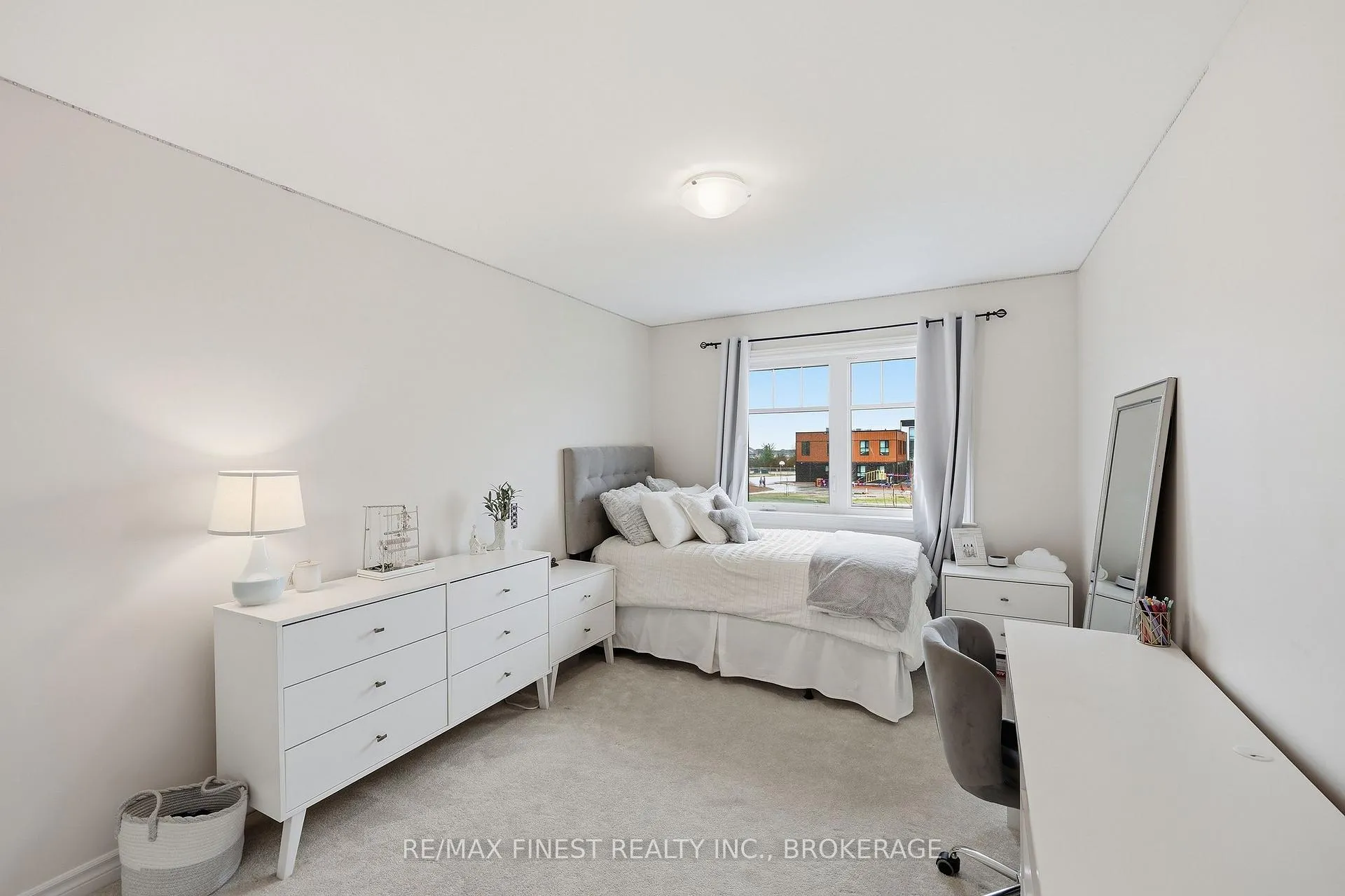Photo 37 of 1669 Tenley Drive, Kingston, City Northwest — HOMEH