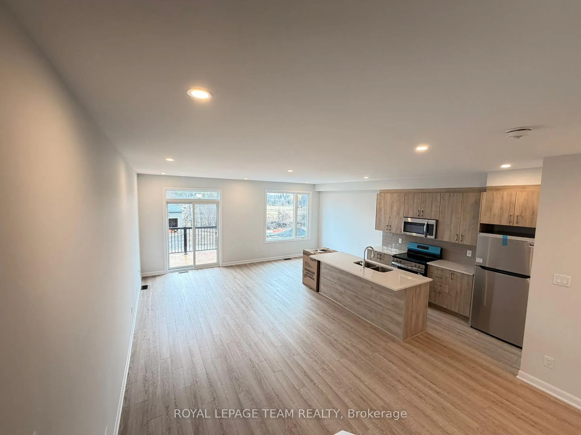 Photo 11 of 284 Bankside Way, Ottawa, Barrhaven - Half Moon Bay — HOMEH
