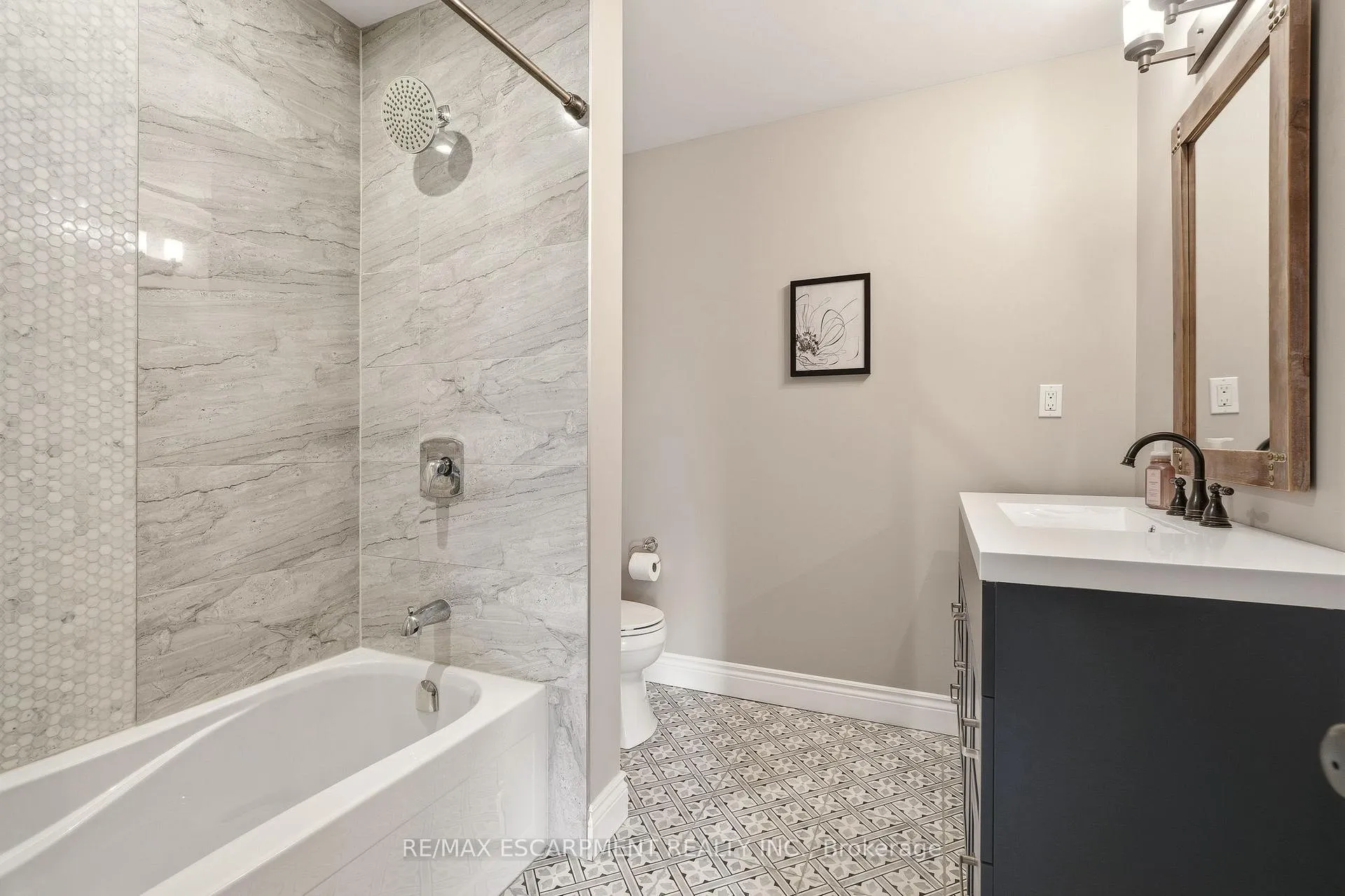 Photo 25 of 1371 10th Concession Road W, Hamilton, Rural Flamborough — HOMEH