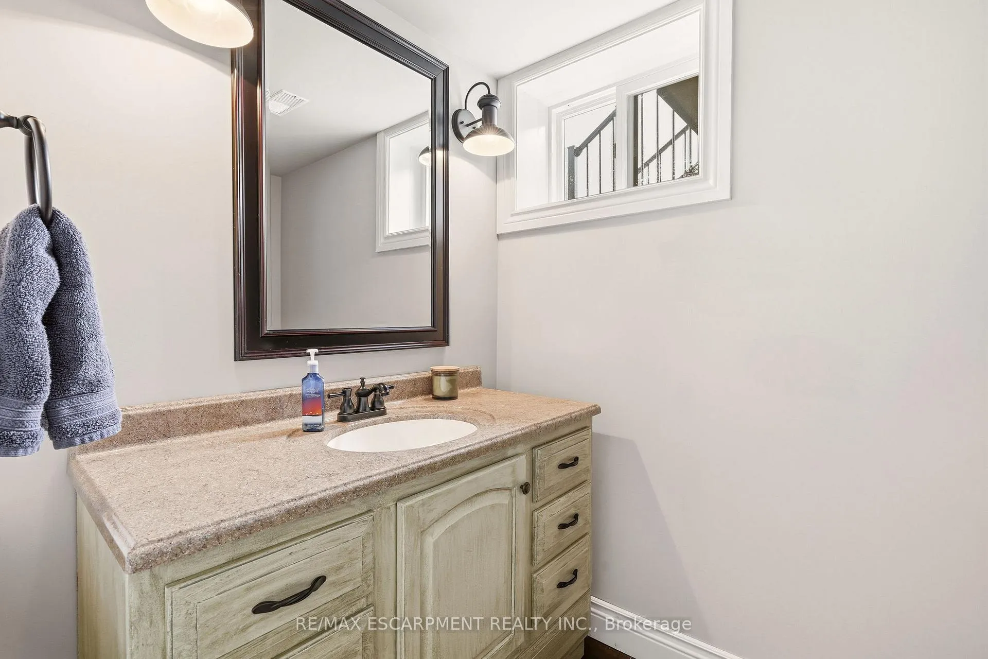 Photo 34 of 1371 10th Concession Road W, Hamilton, Rural Flamborough — HOMEH