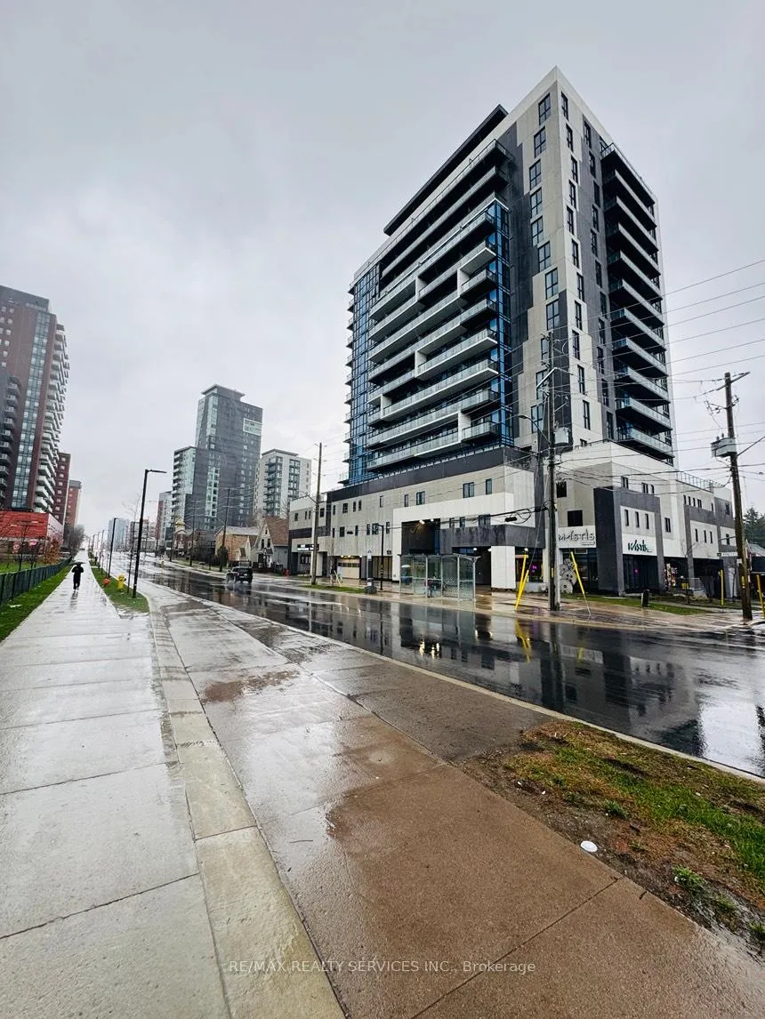 Photo 3 of Unit 1006, 128 King Street N, Waterloo — HOMEH