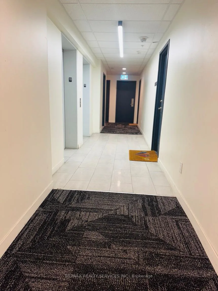 Photo 7 of Unit 1006, 128 King Street N, Waterloo — HOMEH