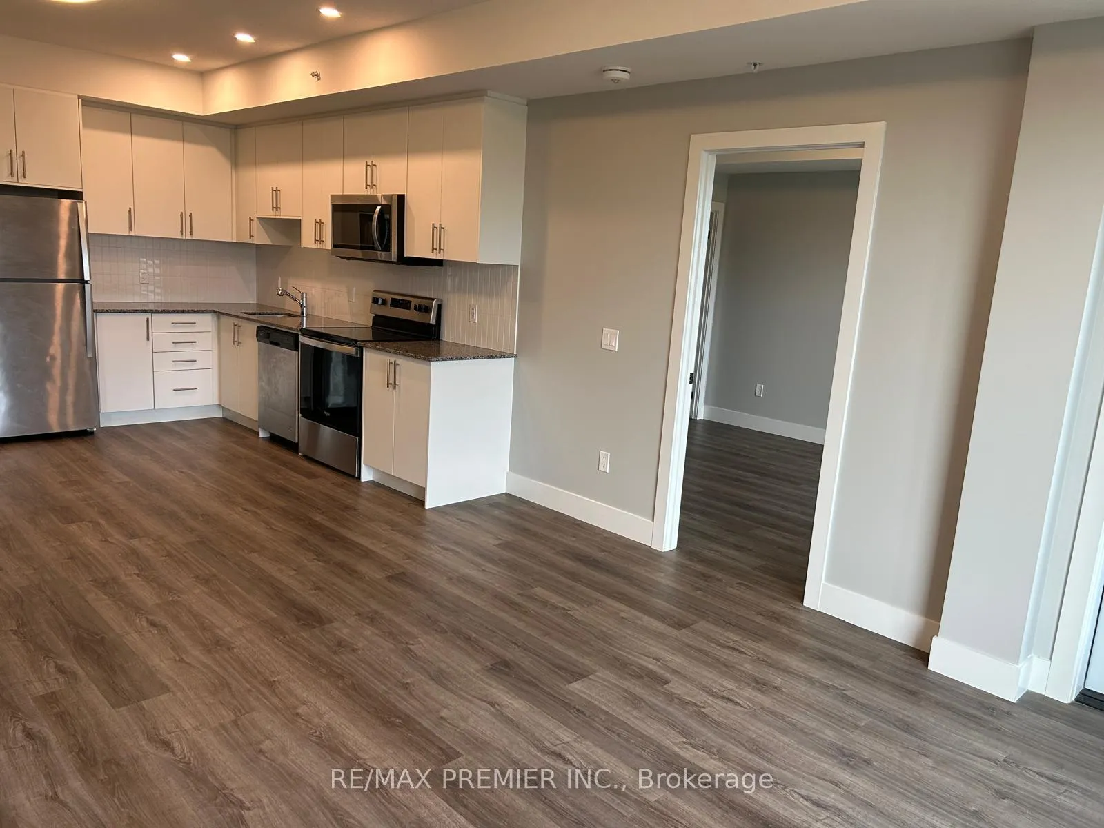 Photo 7 of Unit 606, 107 Roger Street, Waterloo — HOMEH