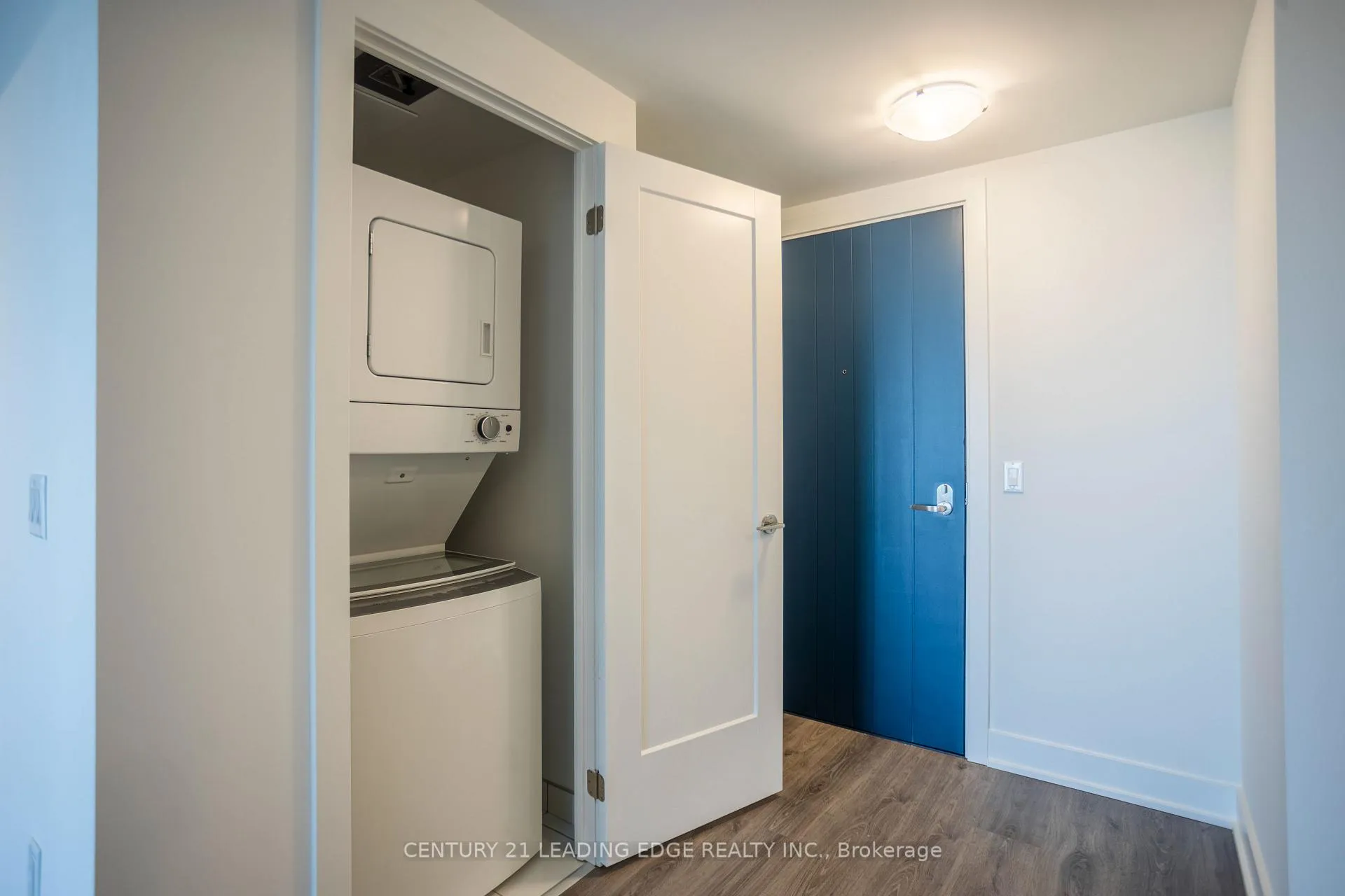Photo 6 of Unit 2610, 2545 Simcoe Street N, Oshawa, Windfields — HOMEH