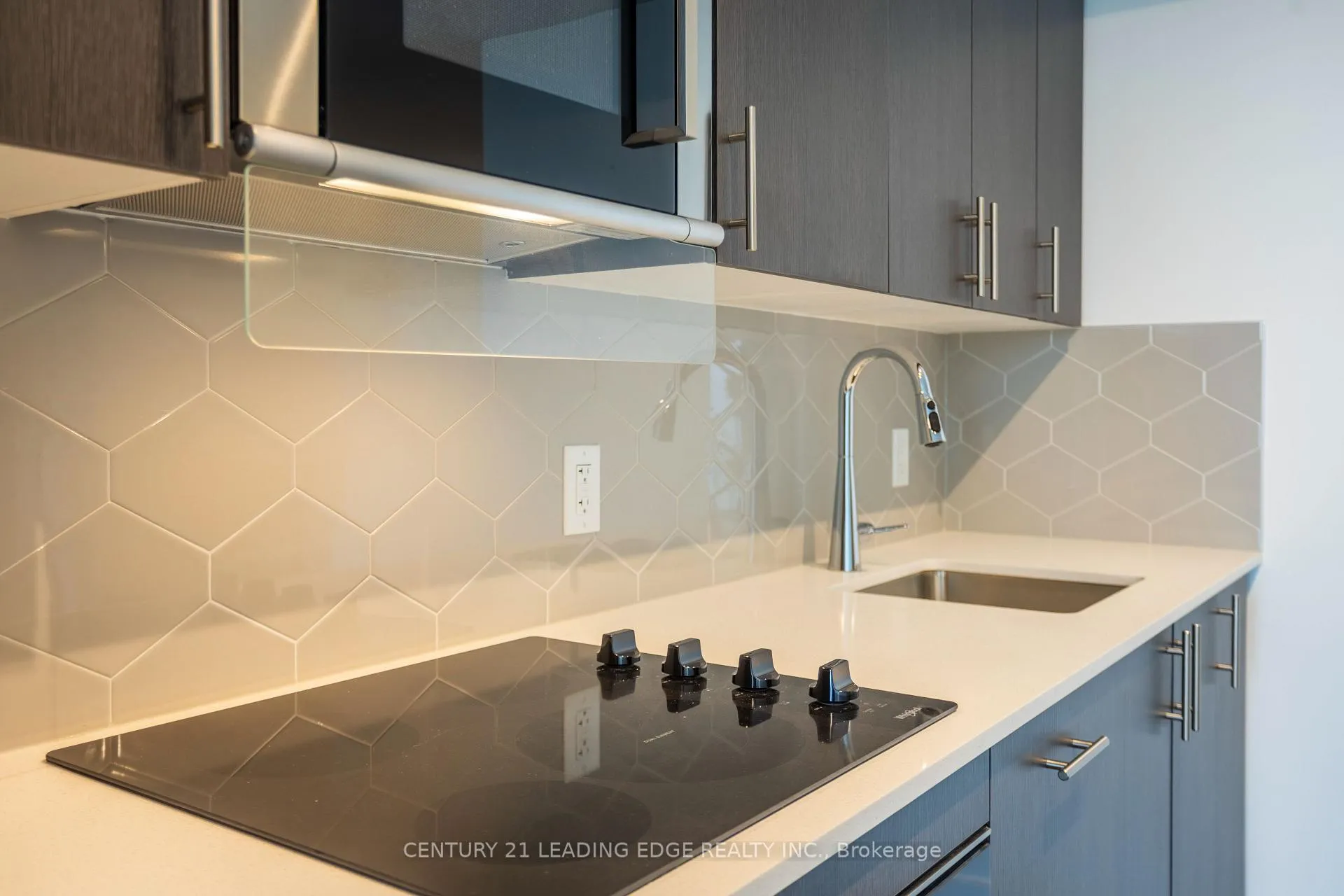 Photo 14 of Unit 2610, 2545 Simcoe Street N, Oshawa, Windfields — HOMEH