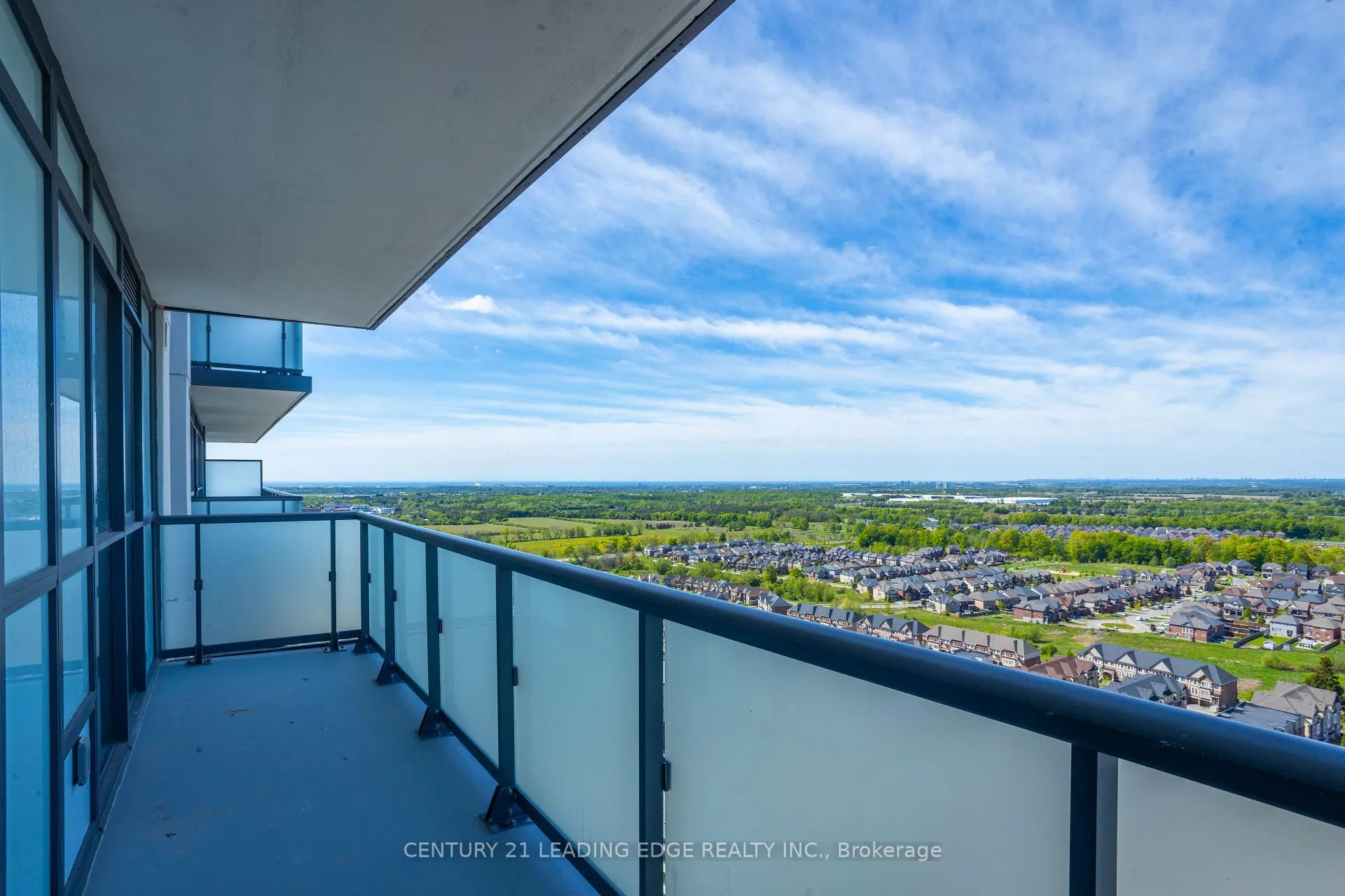 Photo 25 of Unit 2610, 2545 Simcoe Street N, Oshawa, Windfields — HOMEH