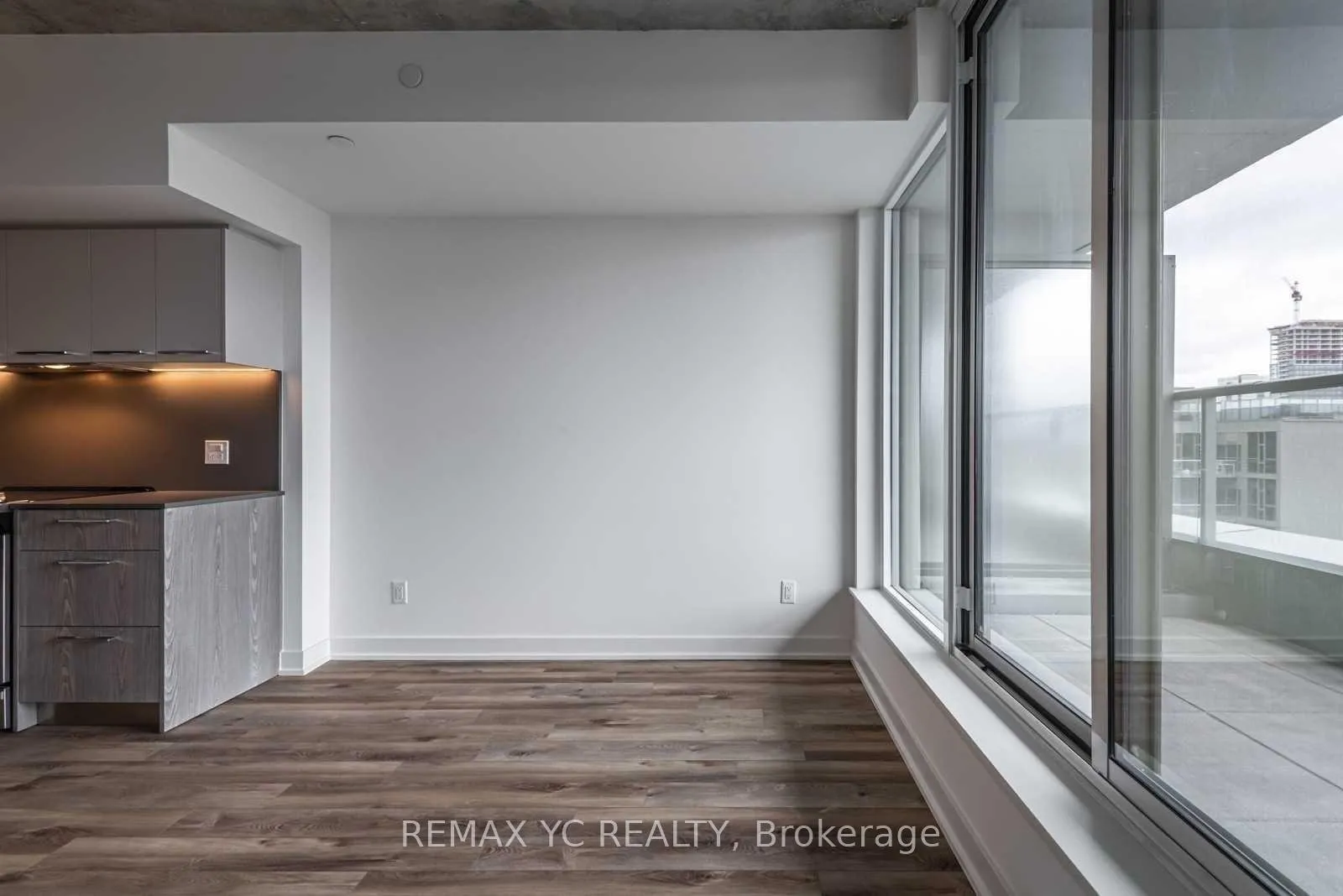 Photo 3 of Unit 923, 30 Baseball Place, Toronto, South Riverdale — HOMEH