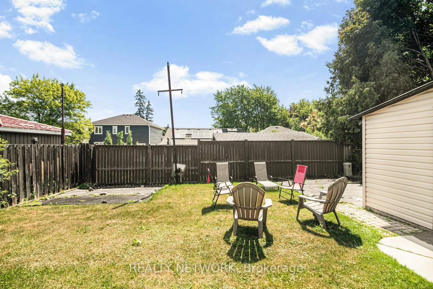Photo 46 of 101 Victor Boulevard, Hamilton, Greeningdon — HOMEH