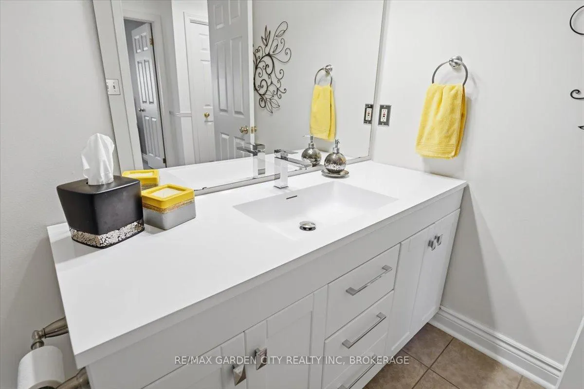 Photo 19 of Unit 104, 433 Linwell Road, St. Catharines, Bunting/Linwell — HOMEH