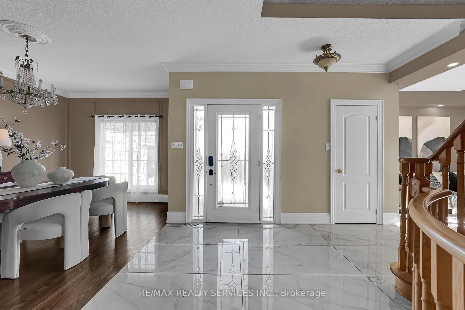 Photo 4 of 96 Porchlight Road, Brampton, Fletcher's Creek Village — HOMEH