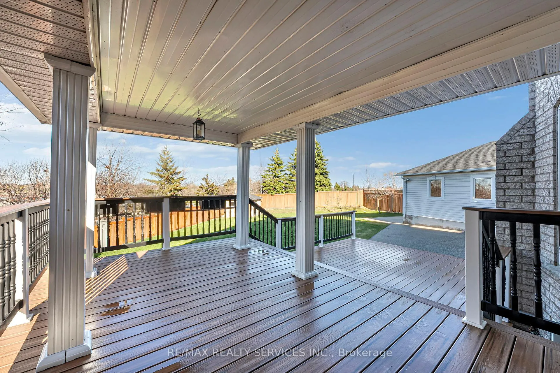 Photo 20 of 96 Porchlight Road, Brampton, Fletcher's Creek Village — HOMEH