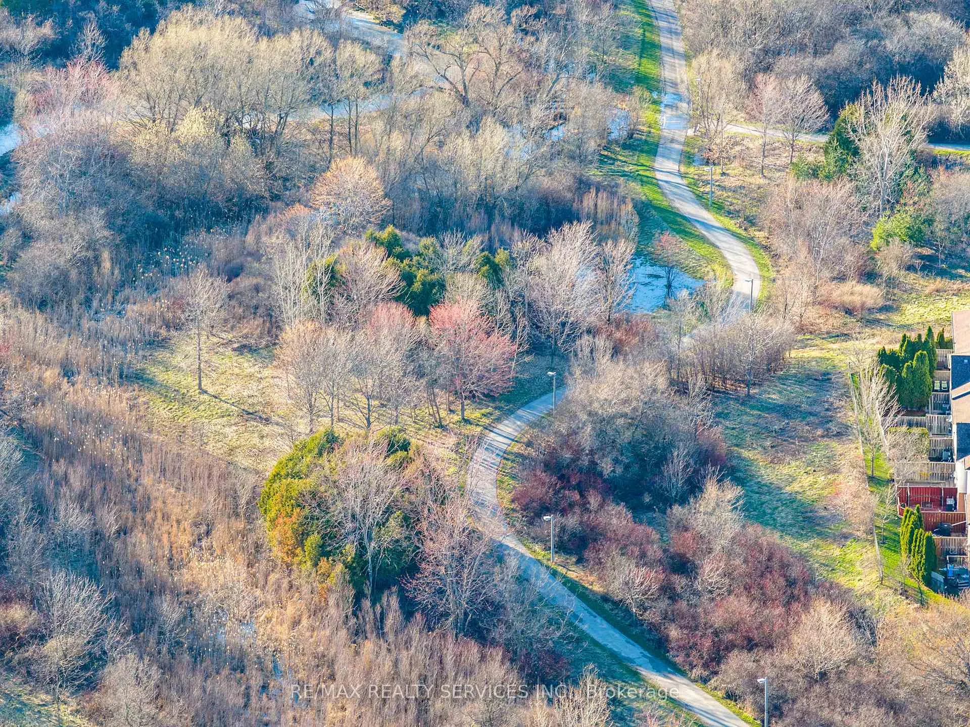 Photo 49 of 96 Porchlight Road, Brampton, Fletcher's Creek Village — HOMEH