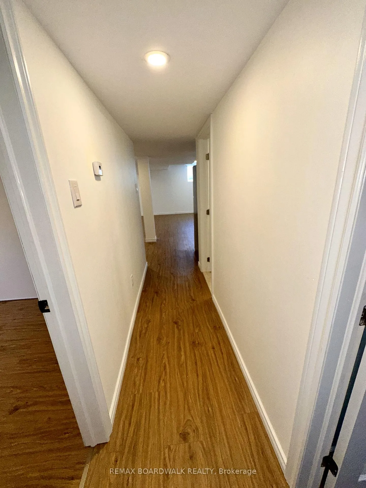 Photo 14 of Unit B, 300 Dalehurst Drive, Ottawa, Tanglewood — HOMEH