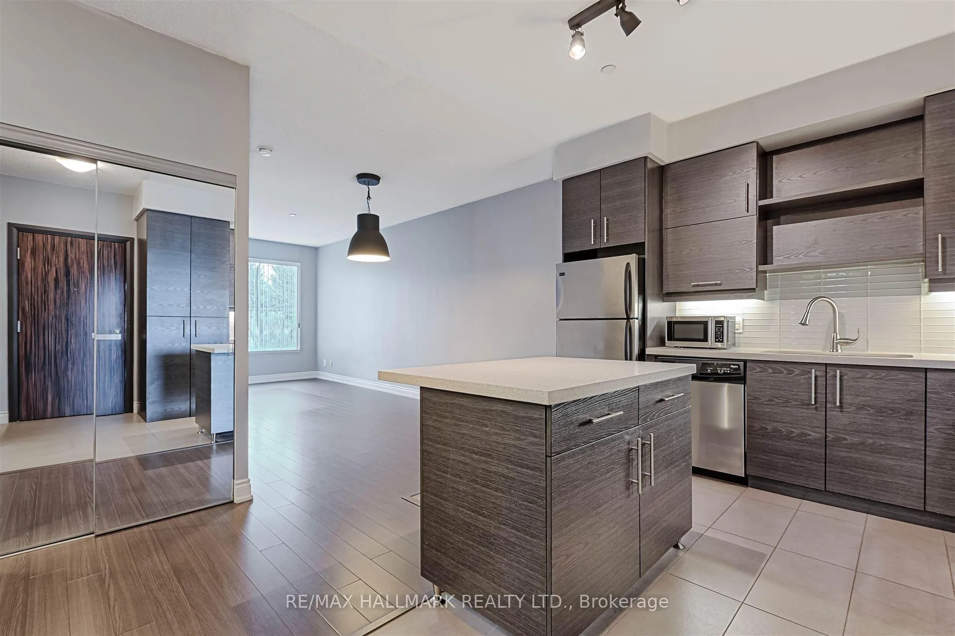 Photo 4 of Unit 110, 277 South Park Road, Markham, Commerce Valley — HOMEH