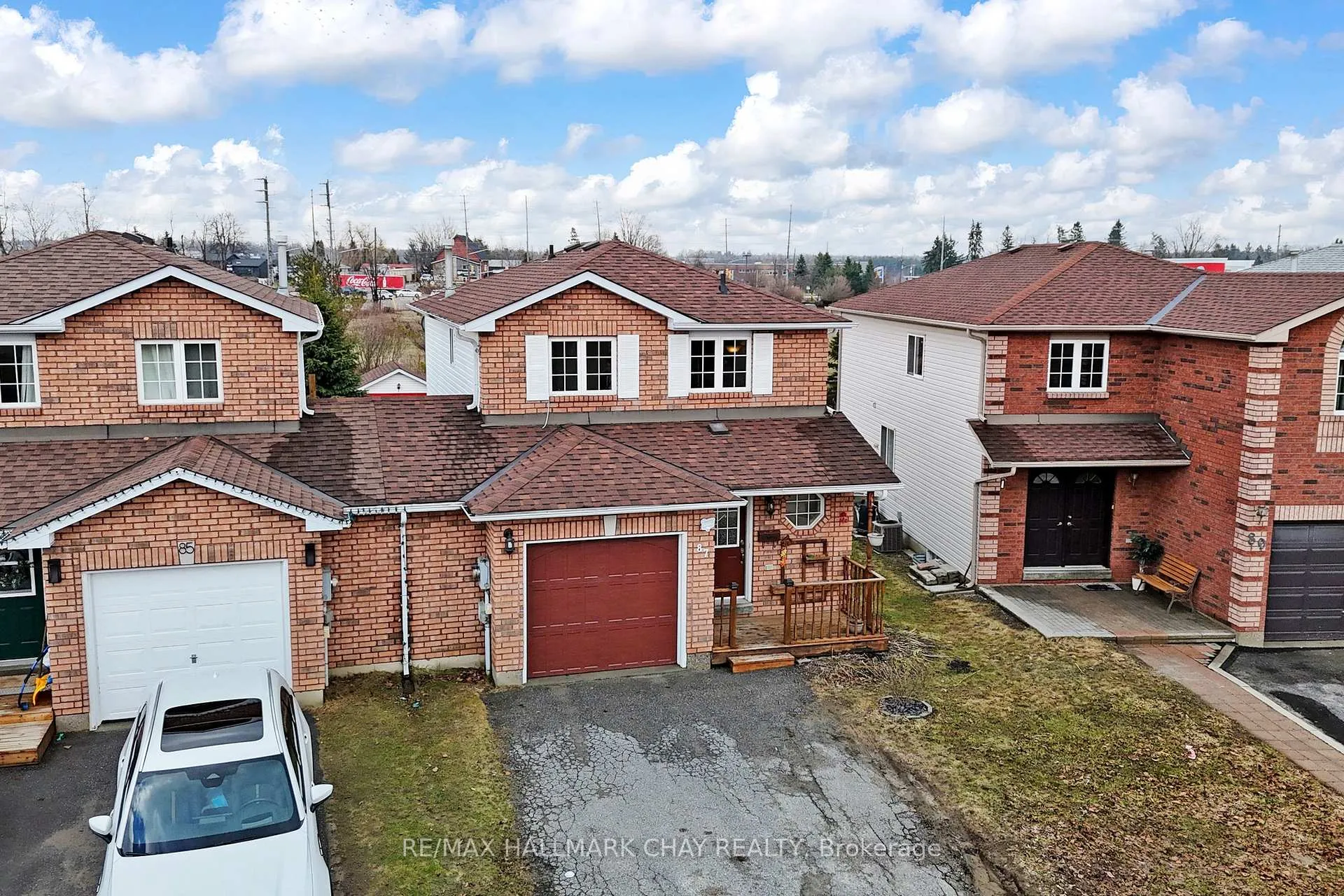 Photo 43 of 87 Wessenger Drive, Barrie, Holly — HOMEH