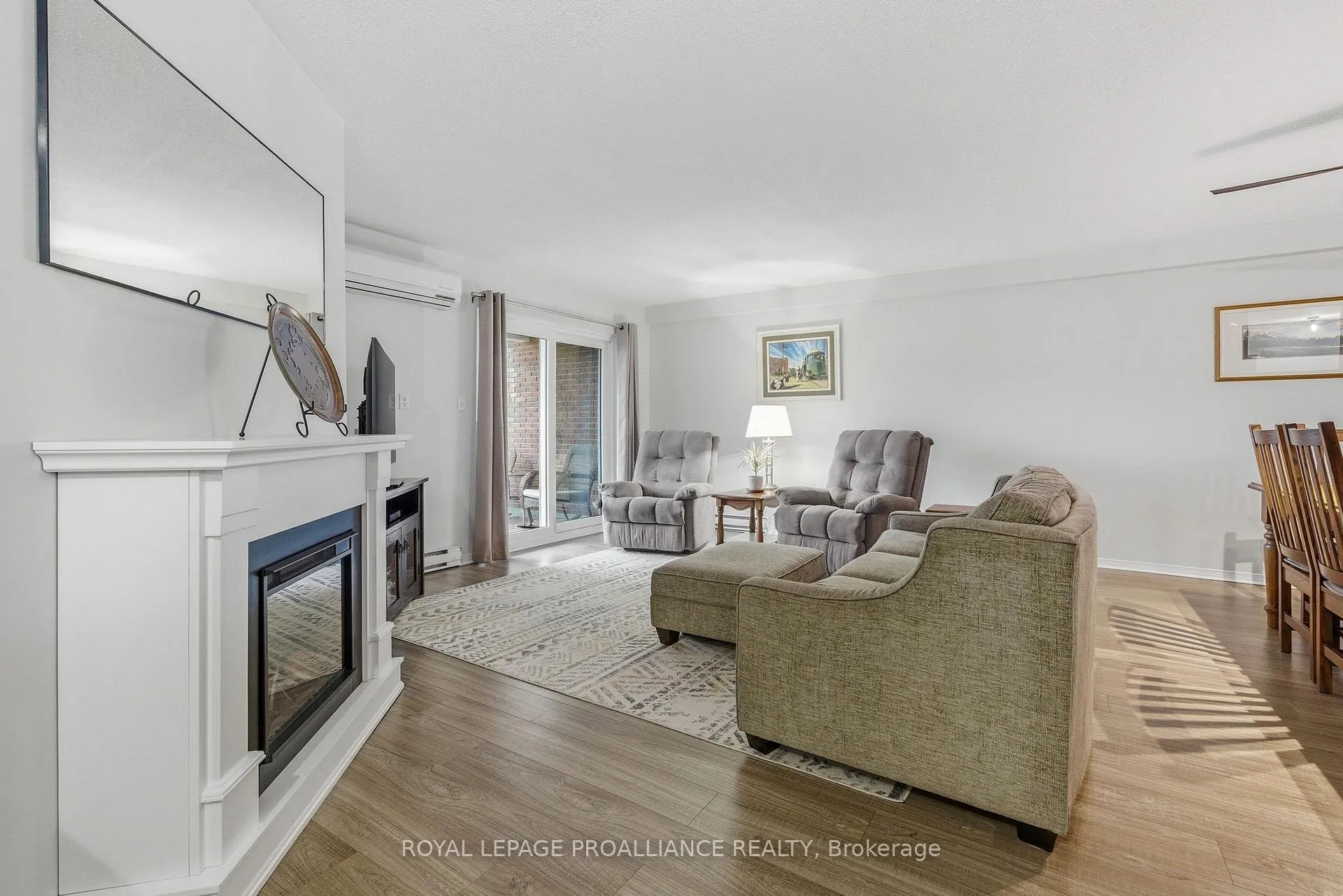 Photo 16 of Unit 3, 179 Herchimer Avenue, Belleville, Belleville Ward — HOMEH