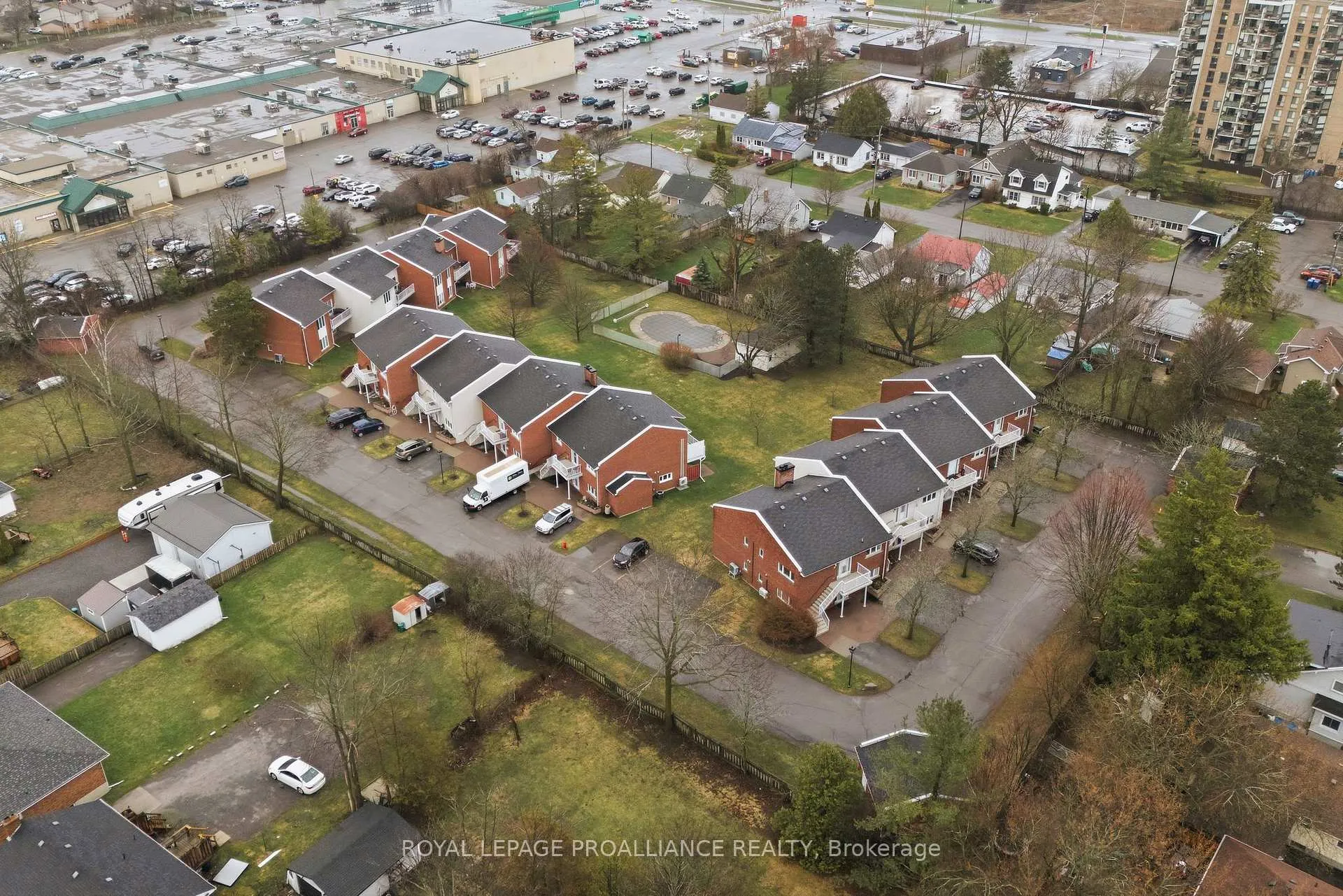 Photo 39 of Unit 3, 179 Herchimer Avenue, Belleville, Belleville Ward — HOMEH