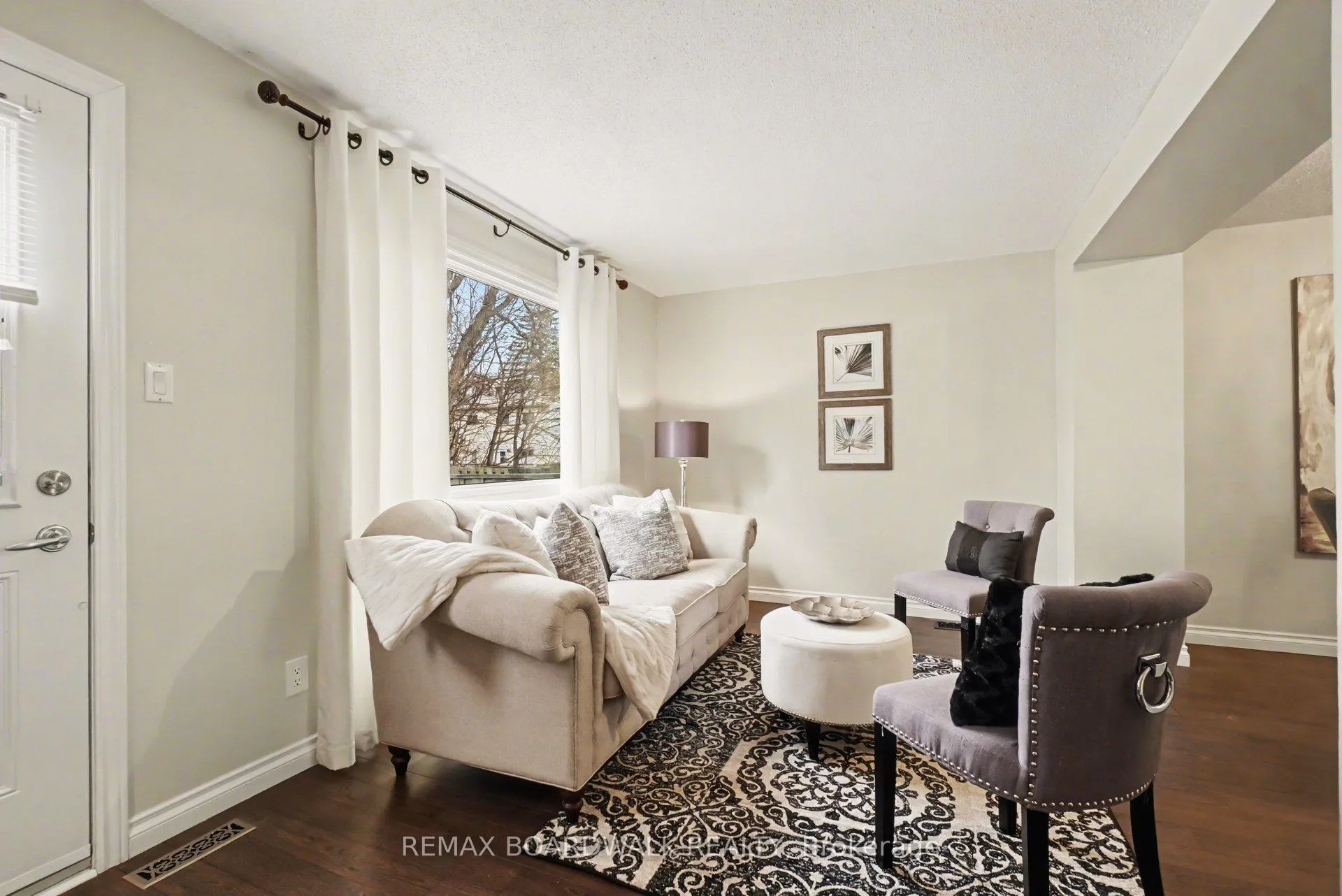 Photo 13 of 197 Teal Crescent, Ottawa, Chatelaine Village — HOMEH