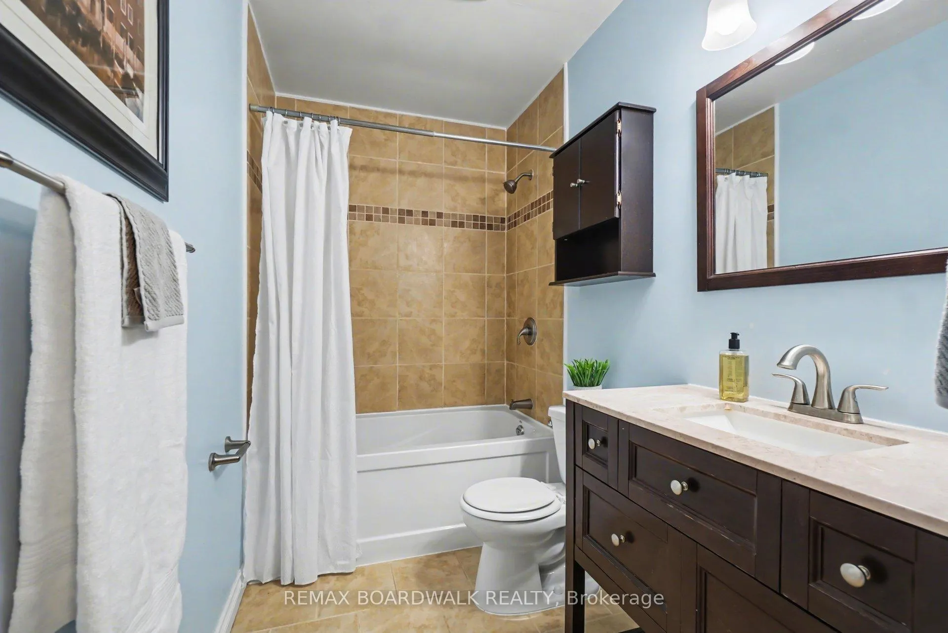 Photo 25 of 197 Teal Crescent, Ottawa, Chatelaine Village — HOMEH