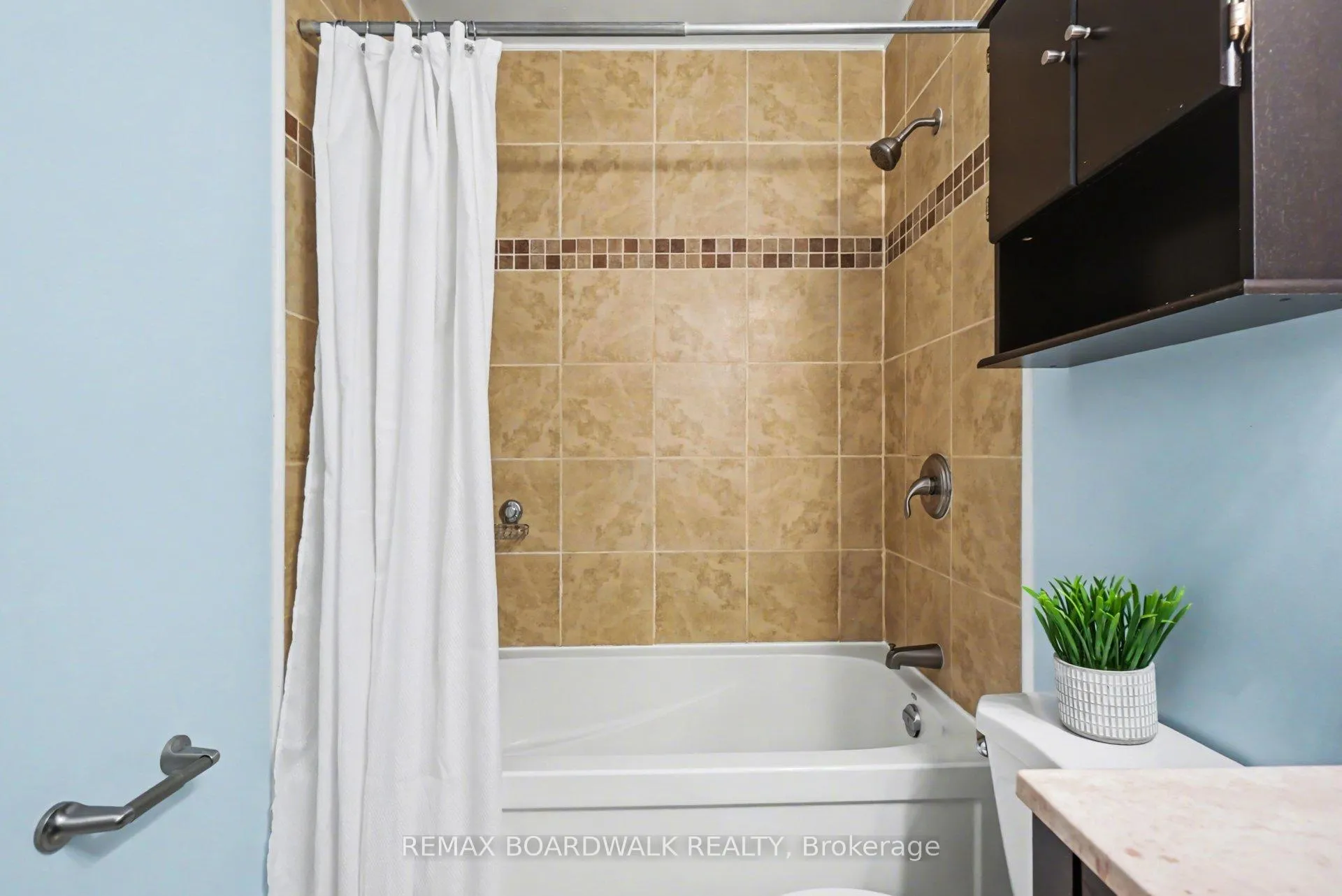 Photo 26 of 197 Teal Crescent, Ottawa, Chatelaine Village — HOMEH
