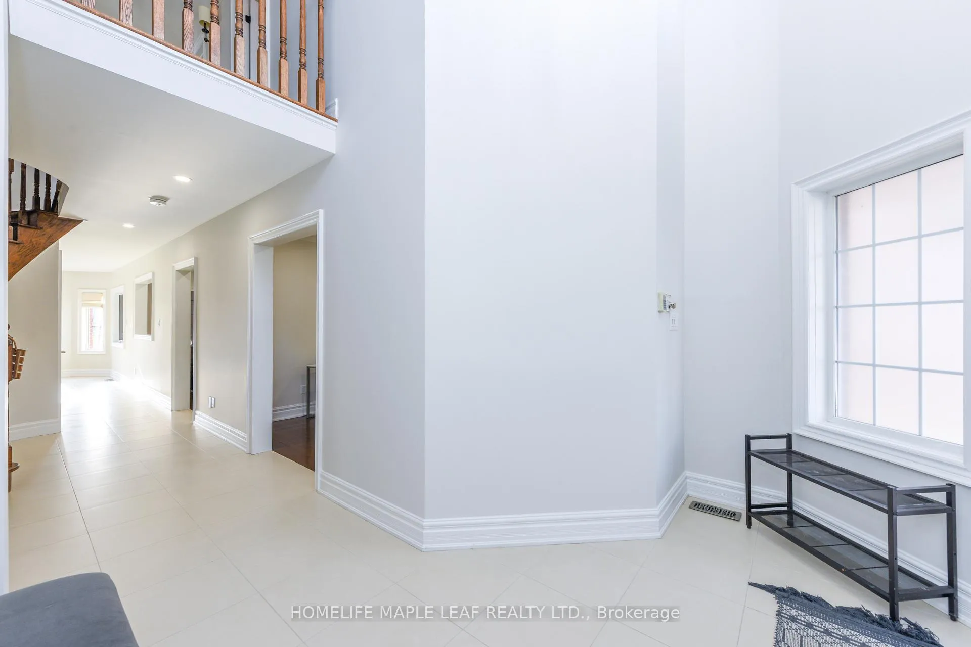 Photo 5 of 7 Southbury Manor Drive, Caledon, Bolton East — HOMEH