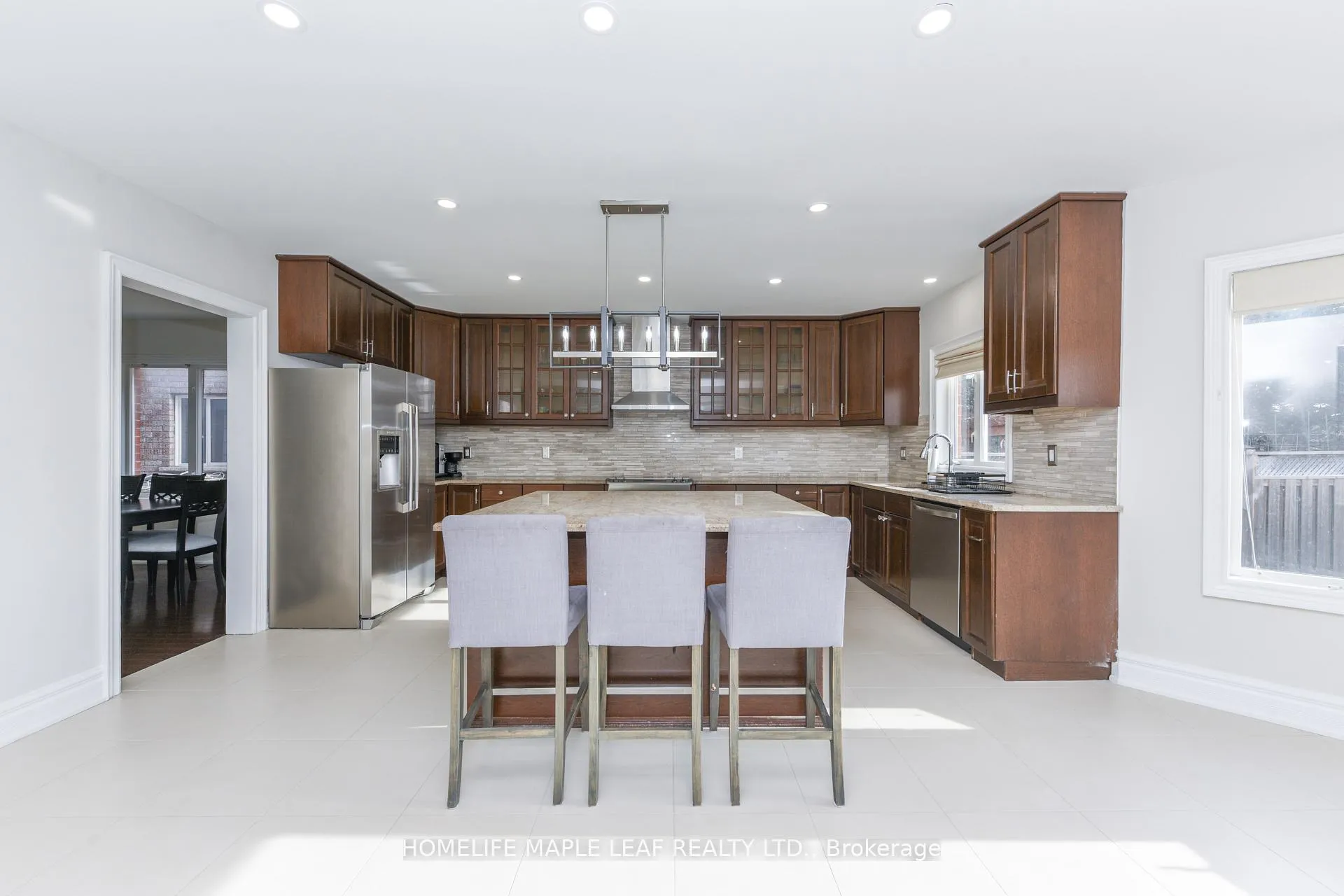 Photo 18 of 7 Southbury Manor Drive, Caledon, Bolton East — HOMEH