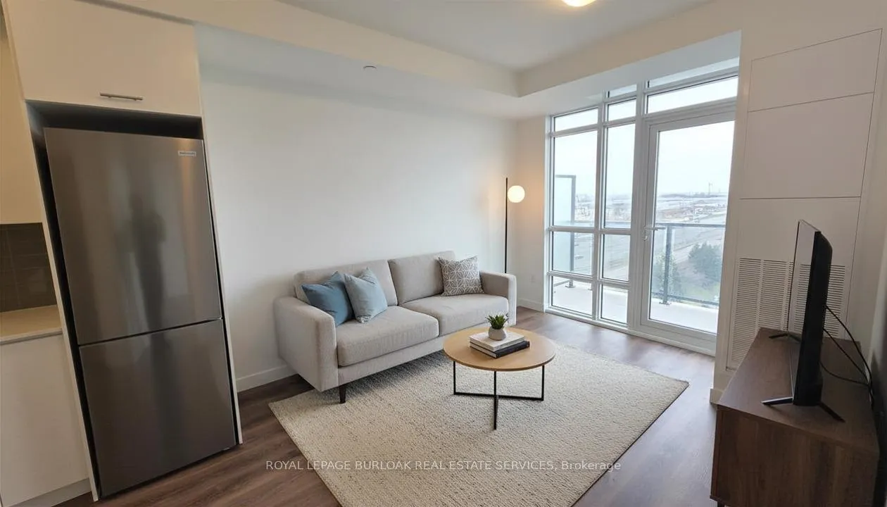 Photo 6 of Unit 923, 461 Green Road, Hamilton, Lakeshore — HOMEH
