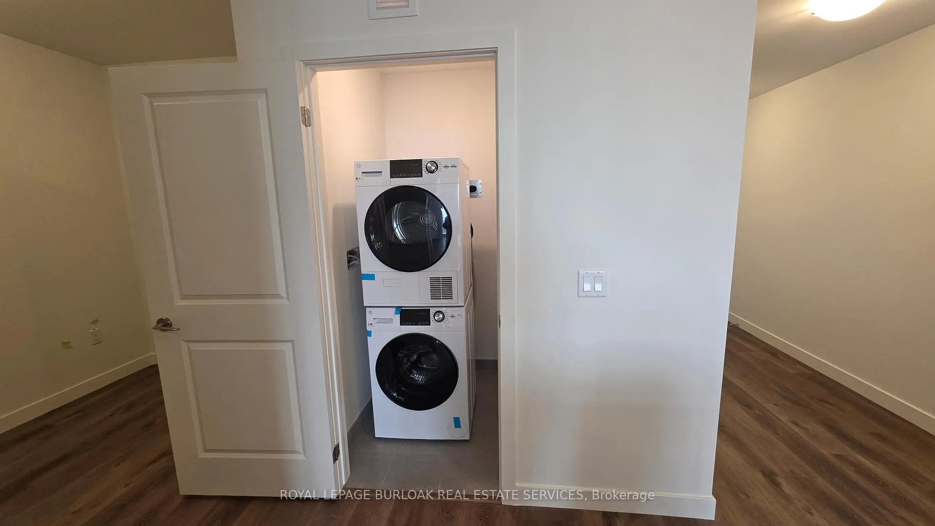 Photo 13 of Unit 923, 461 Green Road, Hamilton, Lakeshore — HOMEH