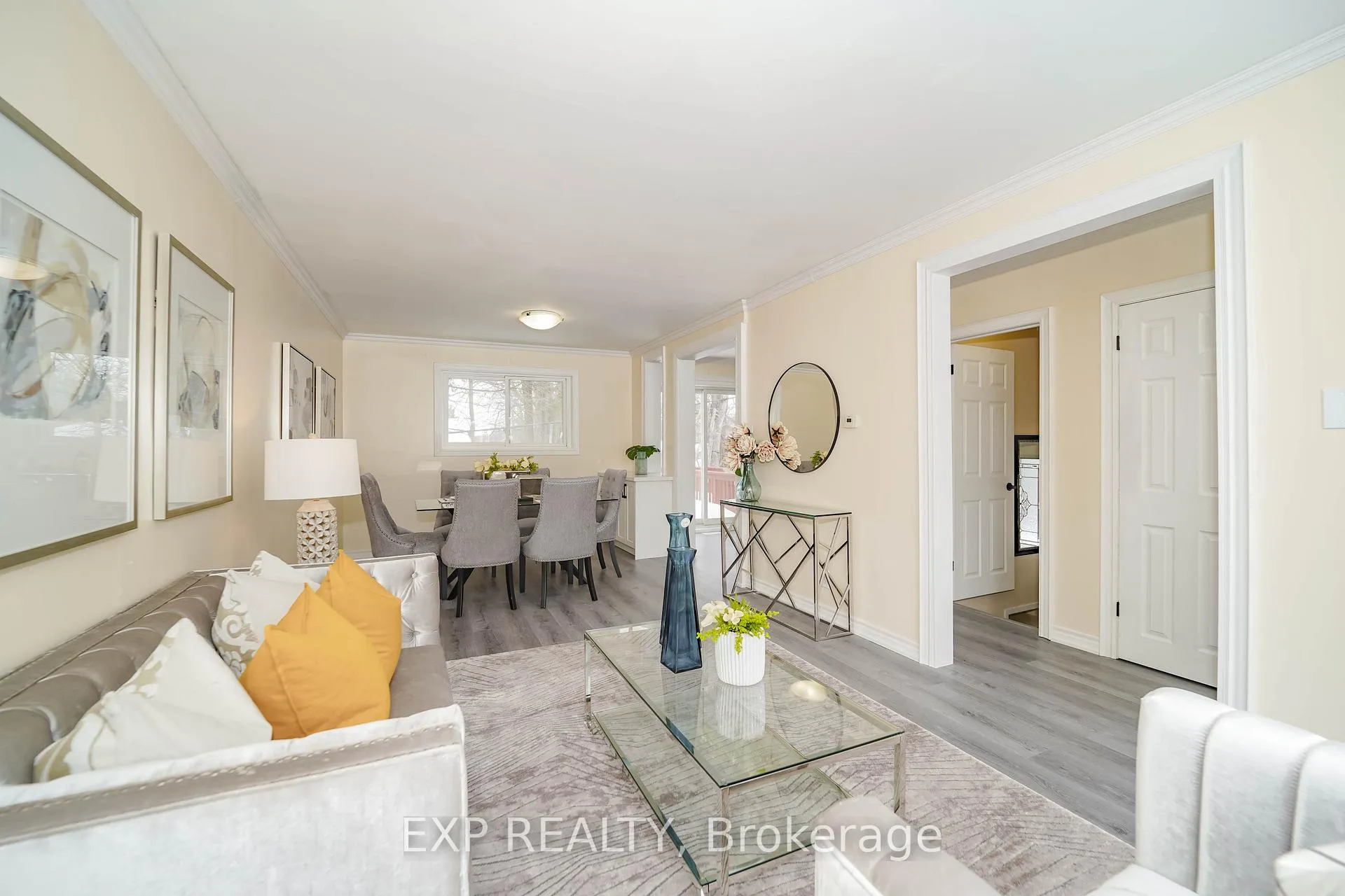 Photo 2 of 22 Jones Court, Aurora, Aurora Highlands — HOMEH