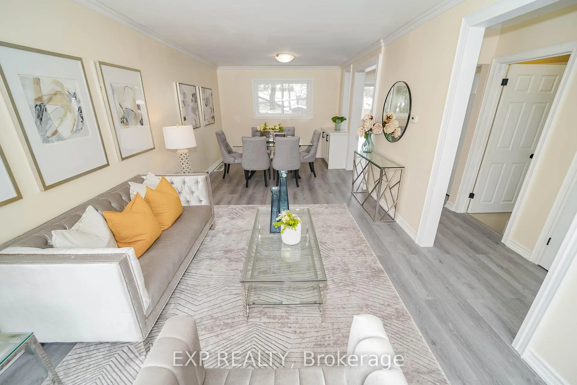 Photo 3 of 22 Jones Court, Aurora, Aurora Highlands — HOMEH