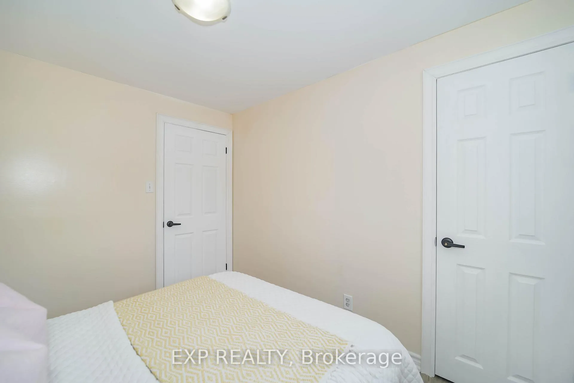 Photo 21 of 22 Jones Court, Aurora, Aurora Highlands — HOMEH